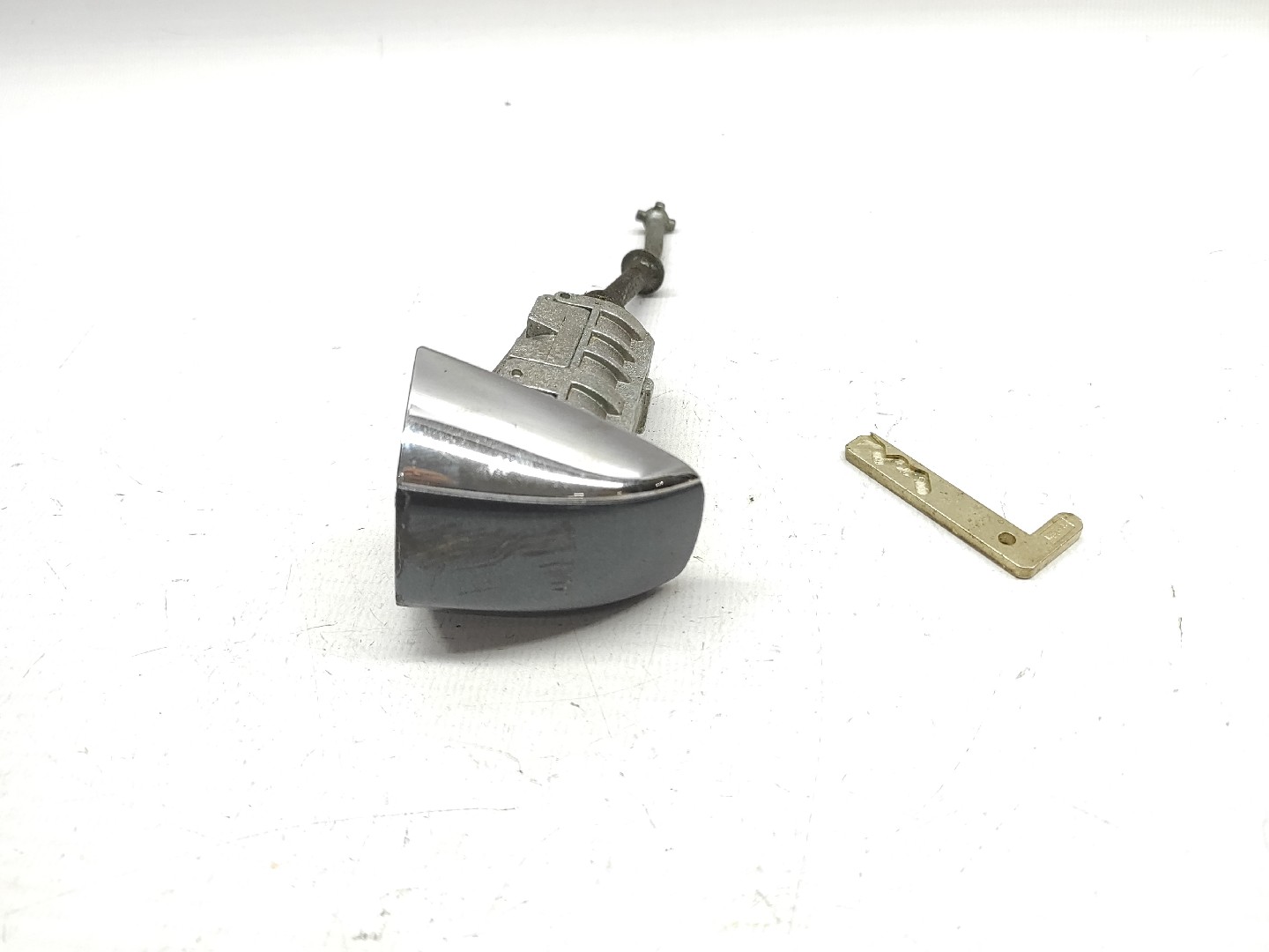 Canhao Fechadura Frente Esquerda RENAULT MEGANE IV Hatchback (B9A/M/N_) | 15 - 