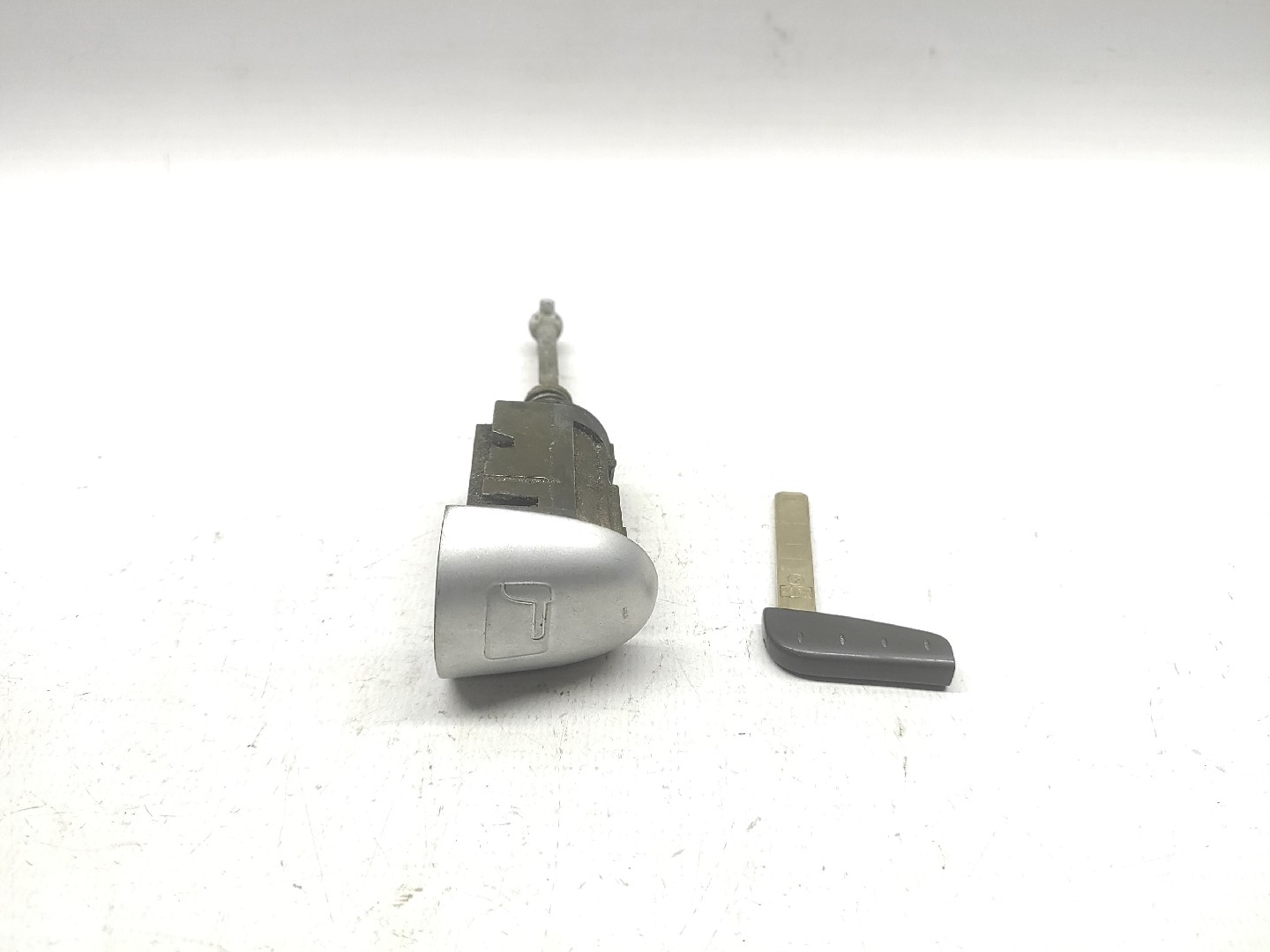Canhao Fechadura Frente Esquerda RENAULT LAGUNA II (BG0/1_) | 01 - 07