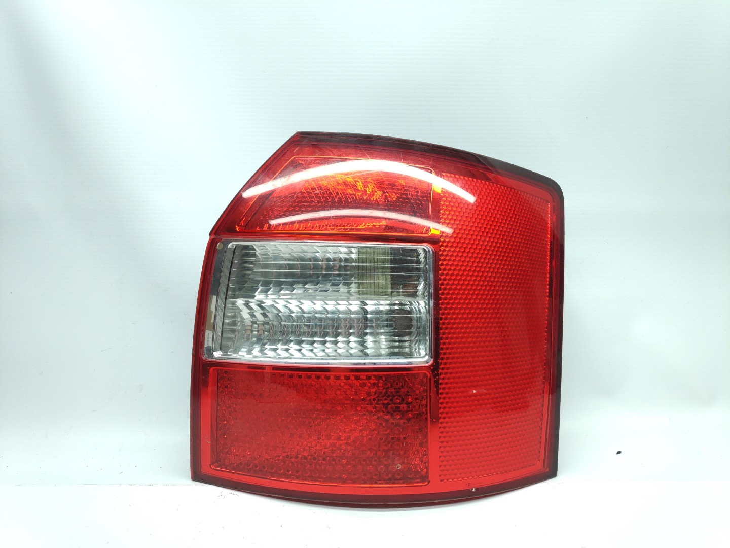 Right Taillight AUDI A4 Avant (8E5, B6) | 00 - 05