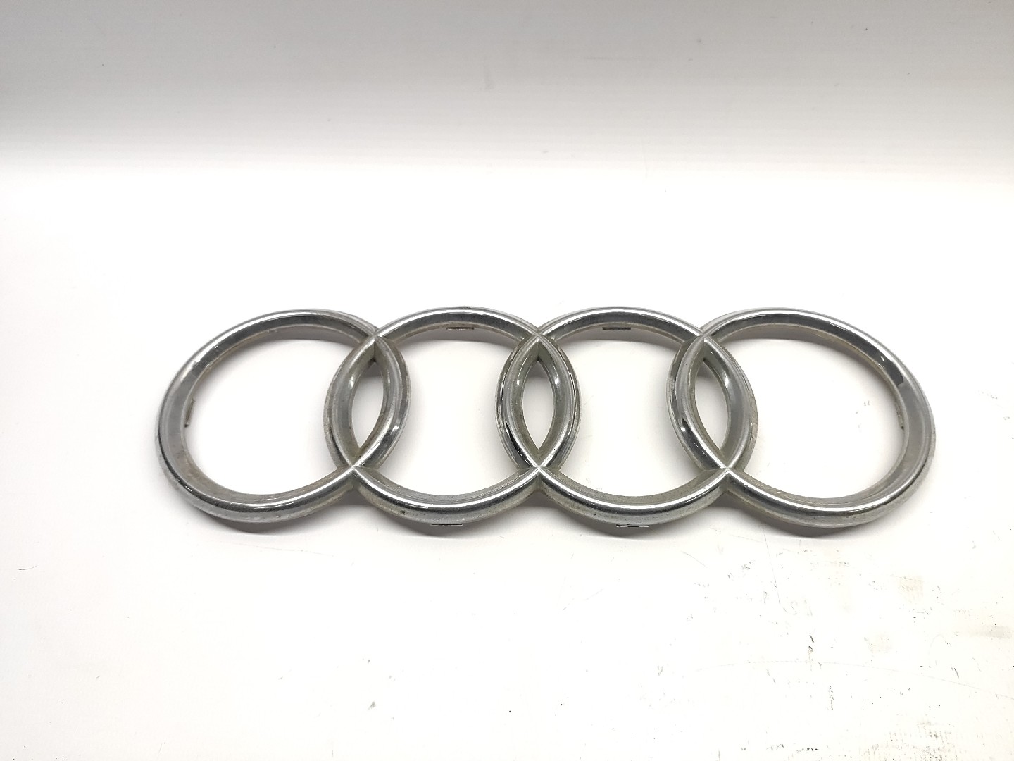 Emblema Simbolo AUDI TT (8N3) | 98 - 06