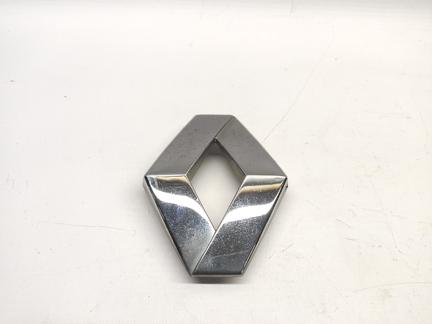 Emblema Simbolo RENAULT SCÉNIC II (JM0/1_) | 03 - 10