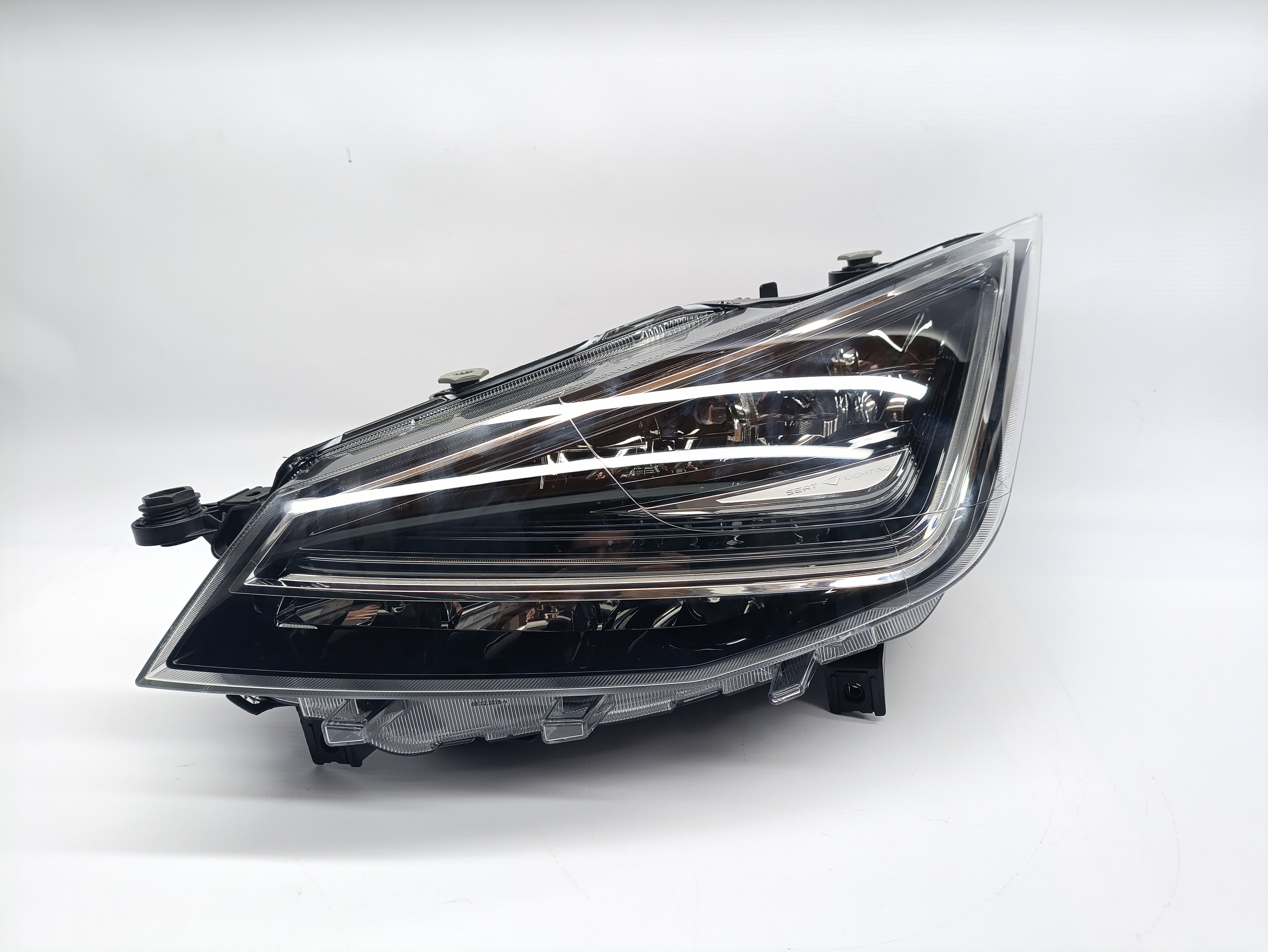 Farol / Optica Esquerdo Led SEAT IBIZA V (KJ1) | 17 - 