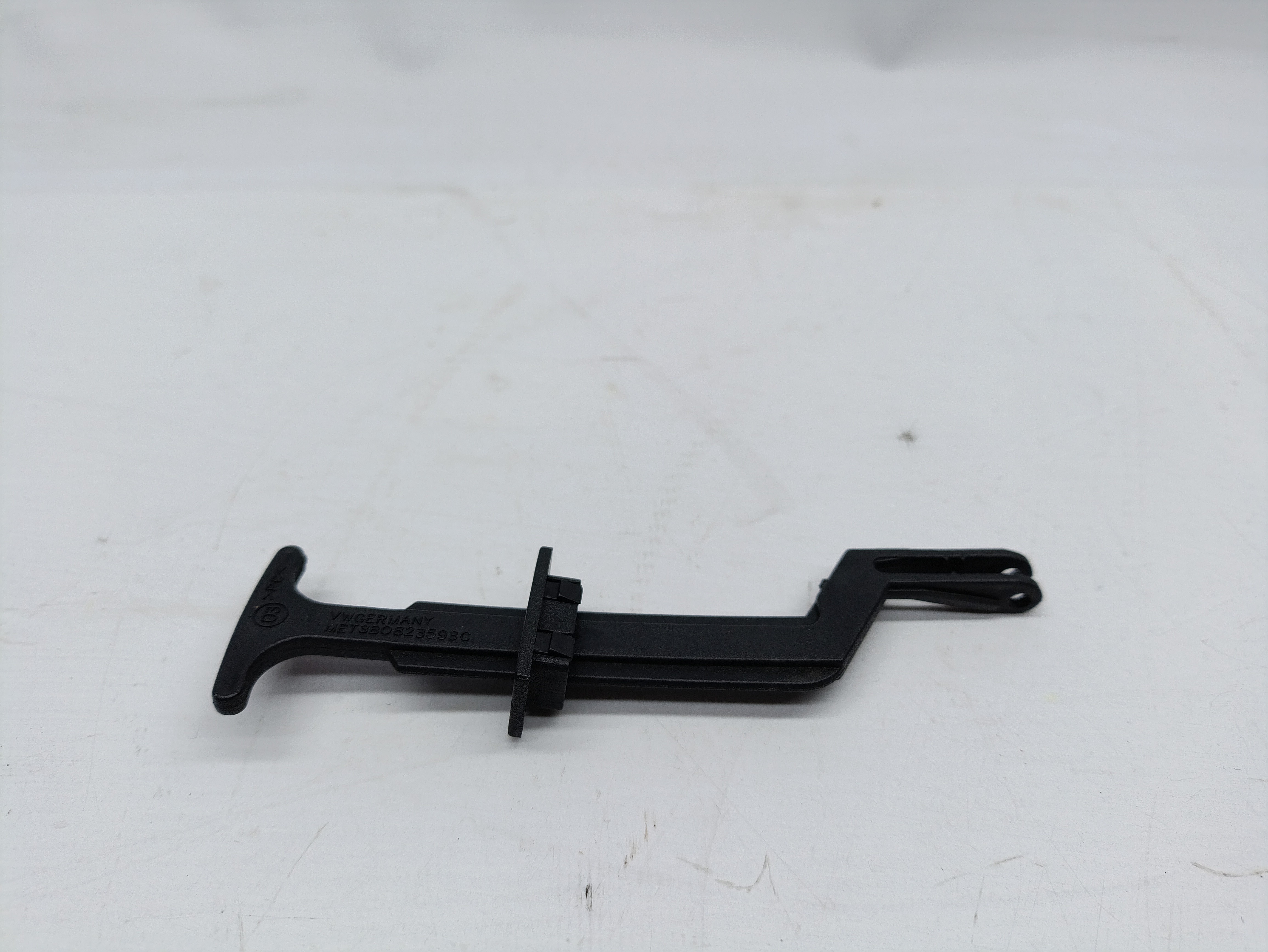 Fechadura Capot VOLKSWAGEN PASSAT (3B2) | 96 - 01