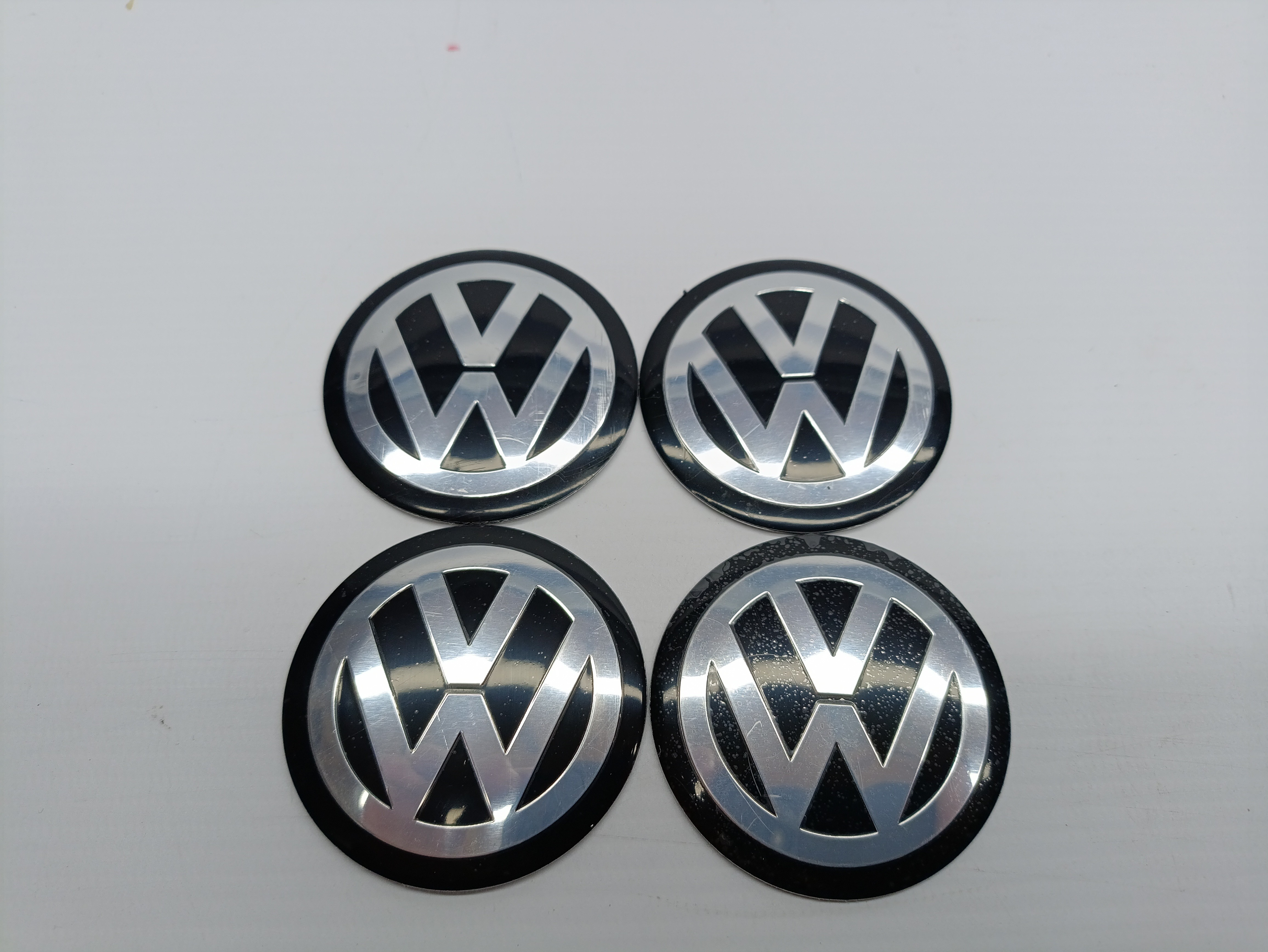 Adhesivo para el centro de la rueda VOLKSWAGEN GOLF VI (5K1) | 08 - 14