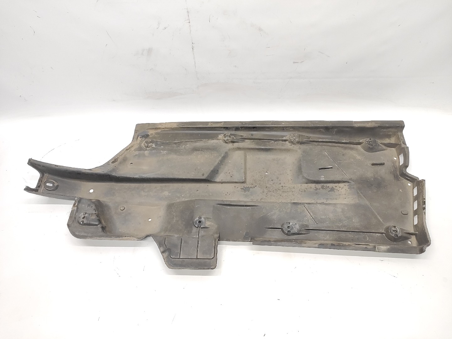 Blindagem Inferior Carroçaria VOLKSWAGEN POLO (9N_) | 01 - 14