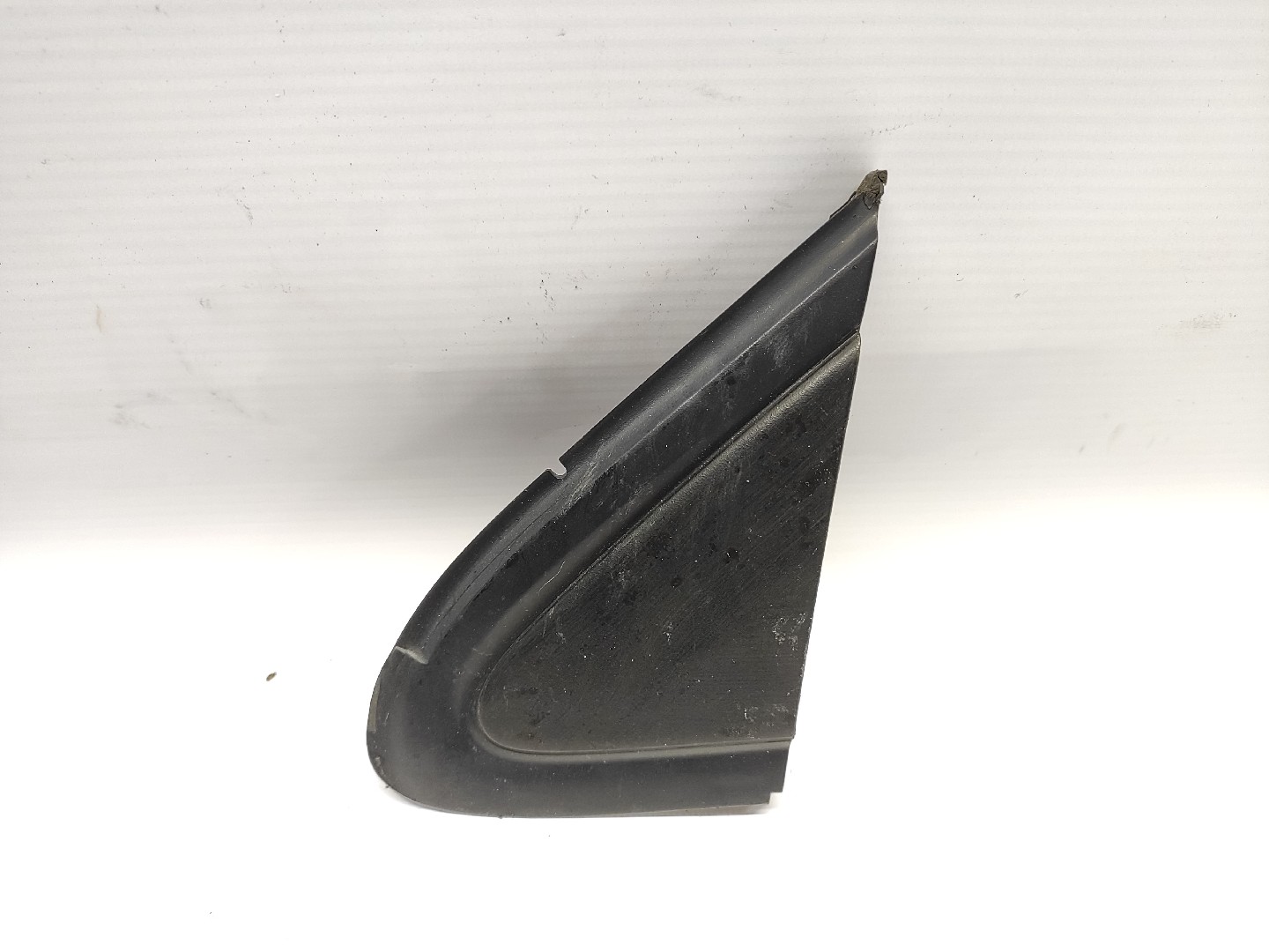 Canto do Guarda Lamas Esquerdo VOLKSWAGEN POLO (9N_) | 01 - 14