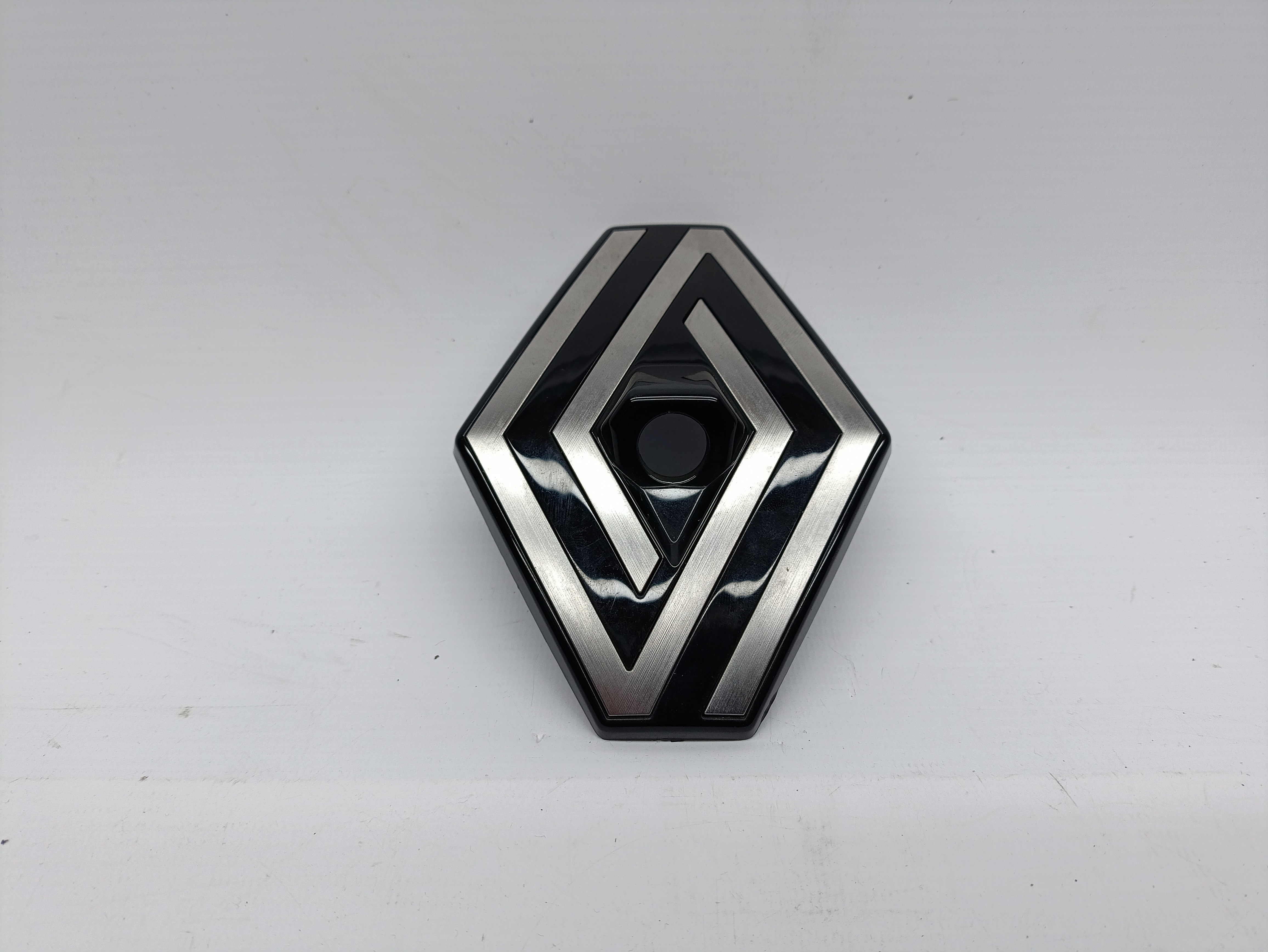 Emblema Simbolo RENAULT CLIO V (BF_) | 19 - 