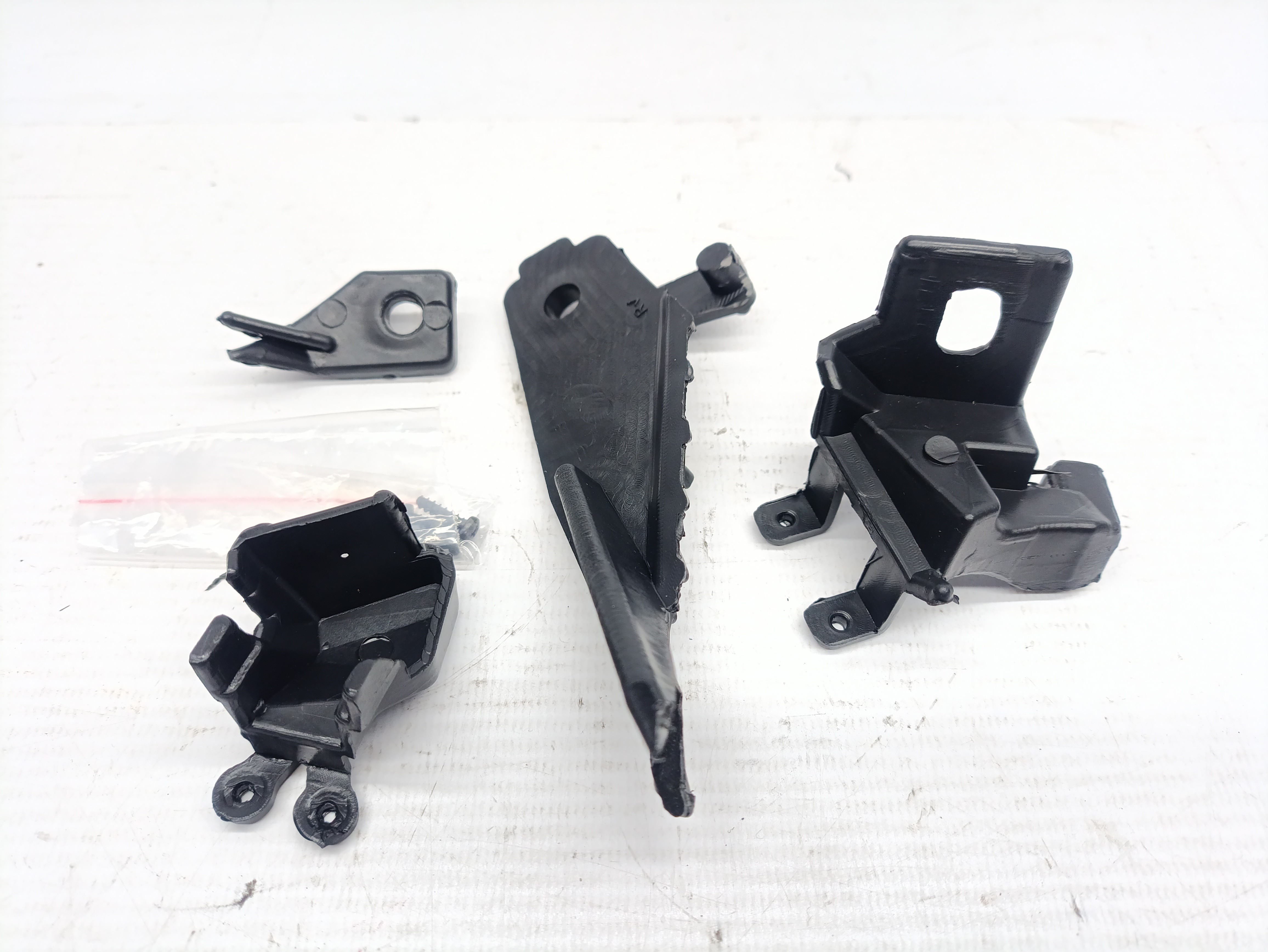 Kit Reparaçao Suportes Farol Direito RENAULT MEGANE IV Hatchback (B9A/M/N_) | 15 - 