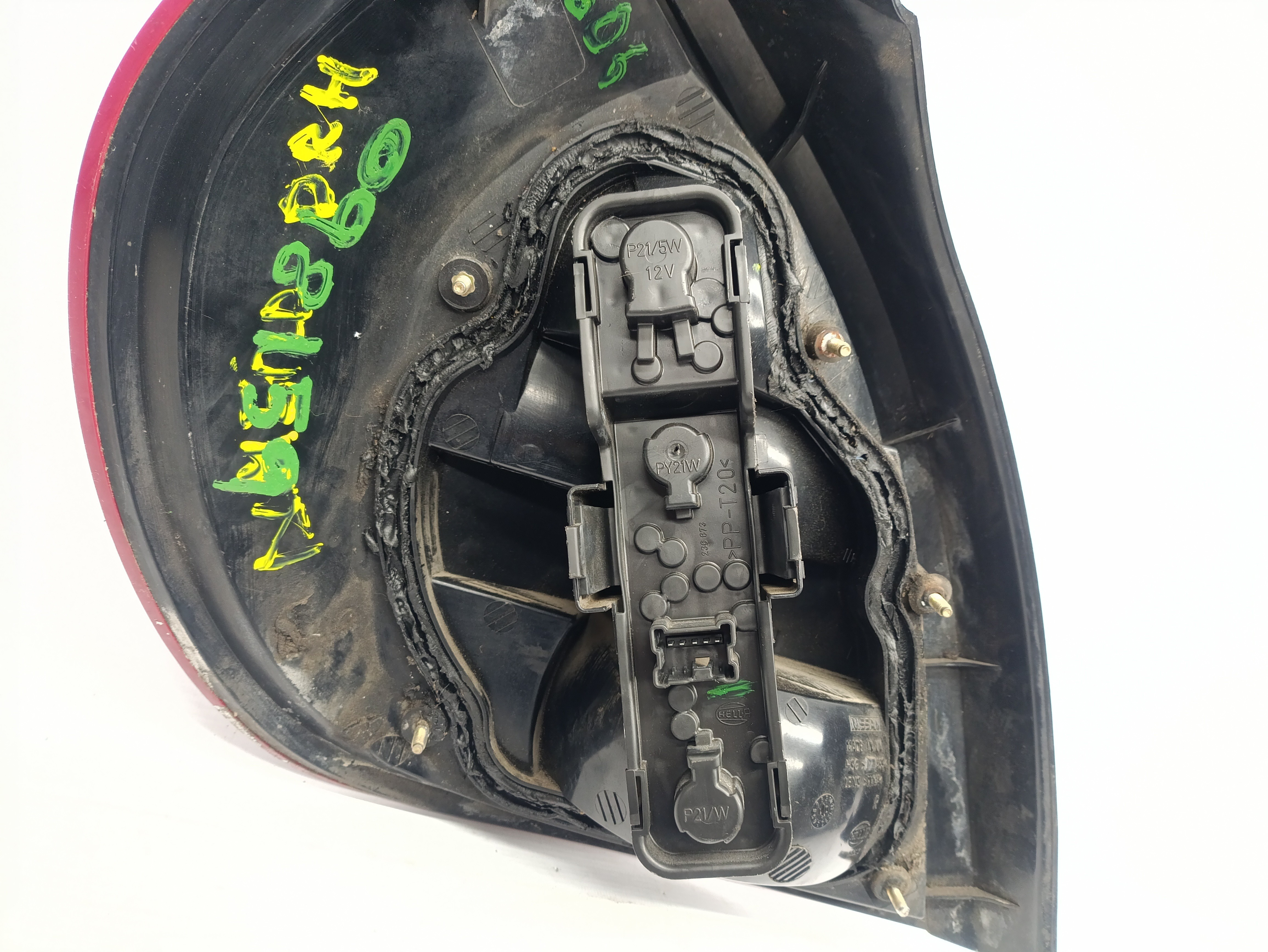 Piloto Trasero derecho NISSAN ALMERA II (N16) | 00 - 
