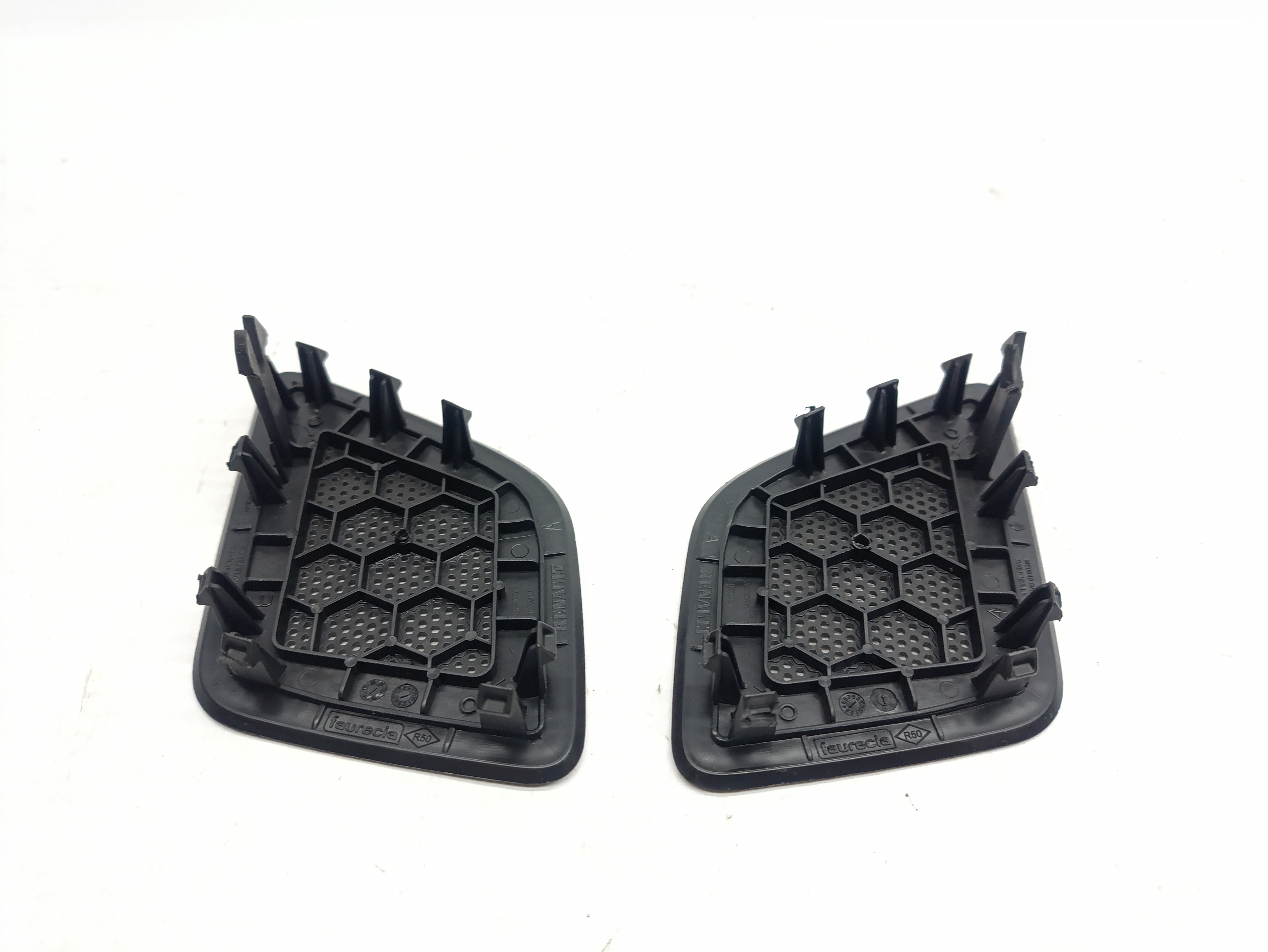 Tampa Coluna Som RENAULT MEGANE IV Sporter (K9A/M/N_) | 16 - 