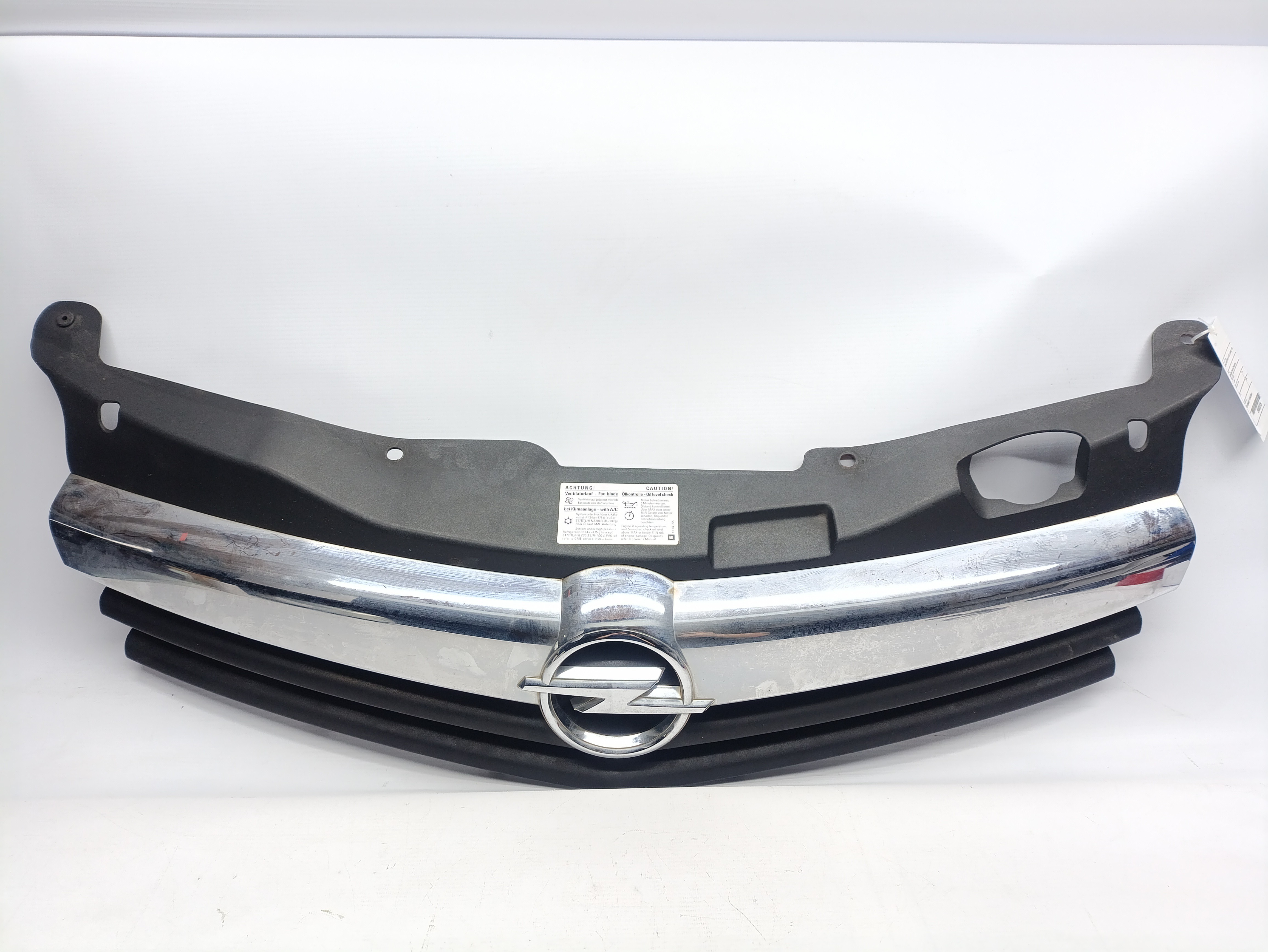 Grelha Para Choques OPEL ASTRA H GTC (A04) | 05 - 10