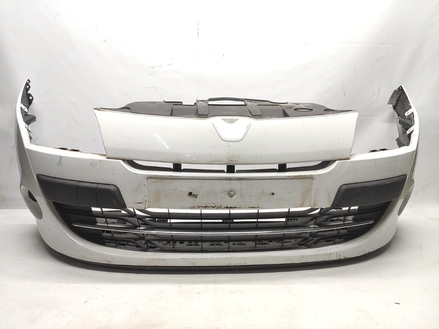Pare-chocs avant RENAULT MEGANE III Grandtour (KZ0/1) | 08 - 