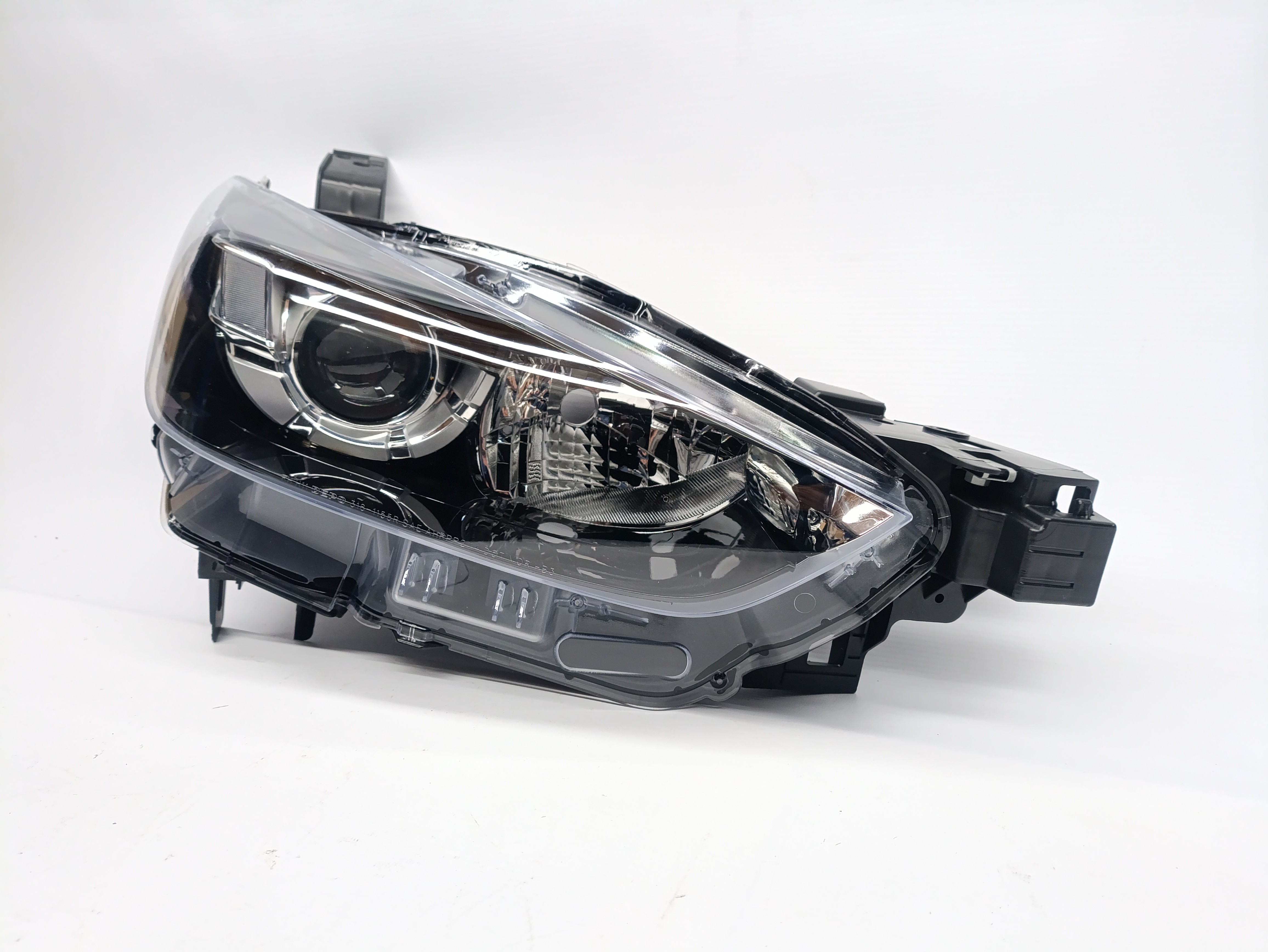 Farol / Optica Direita MAZDA CX-3 (DK) | 15 - 