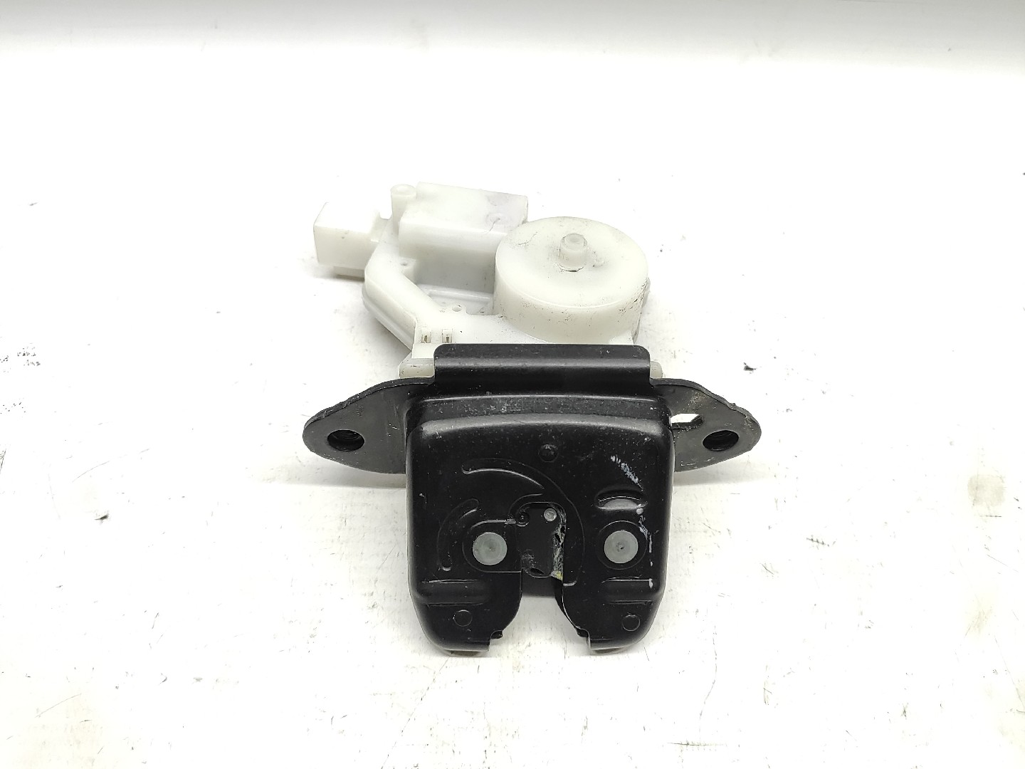 Fechadura da Mala NISSAN QASHQAI II (J11, J11_) | 13 - 