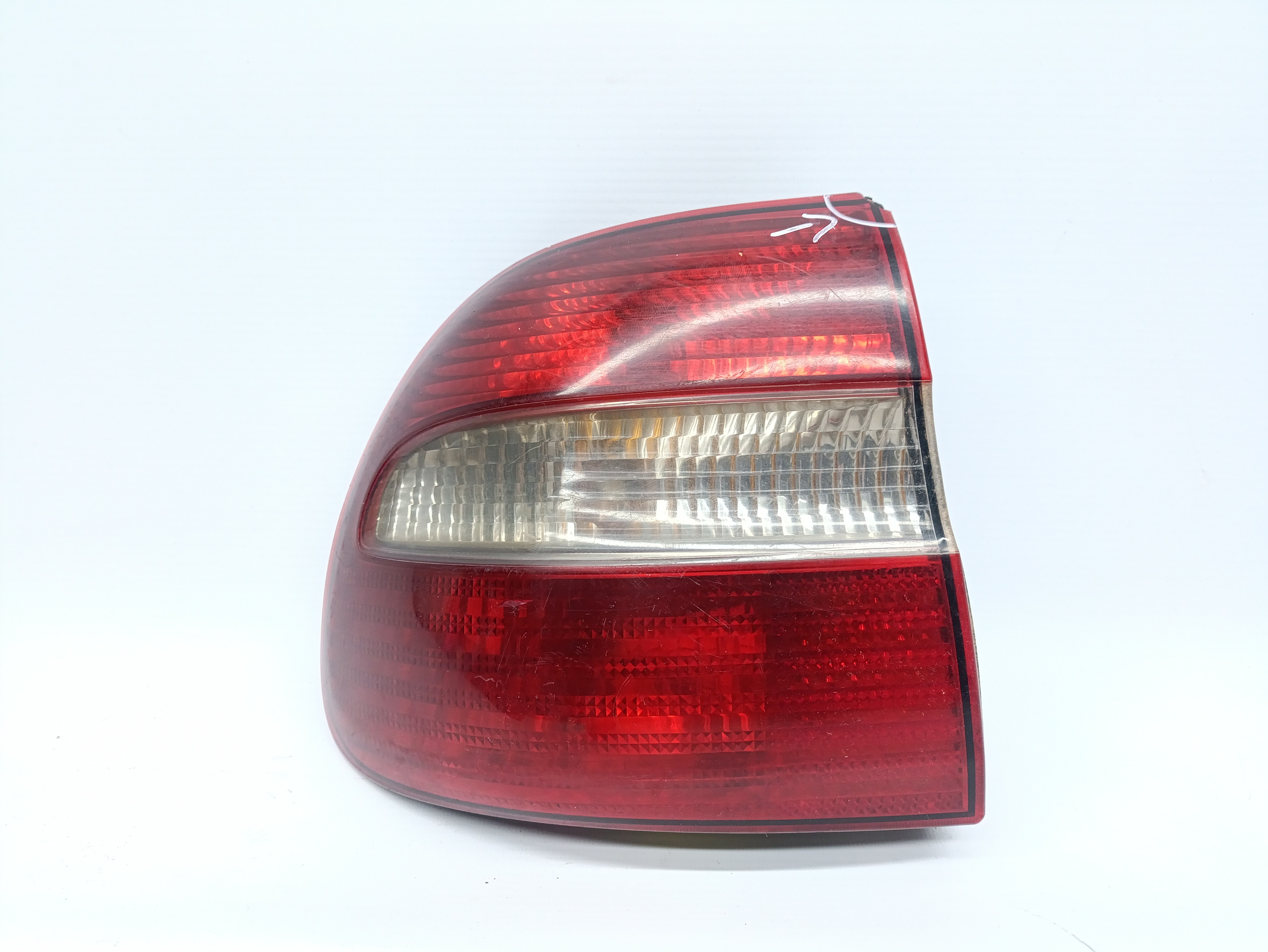Farolim Tras Esquerdo VOLVO V40 Combi (645) | 95 - 04