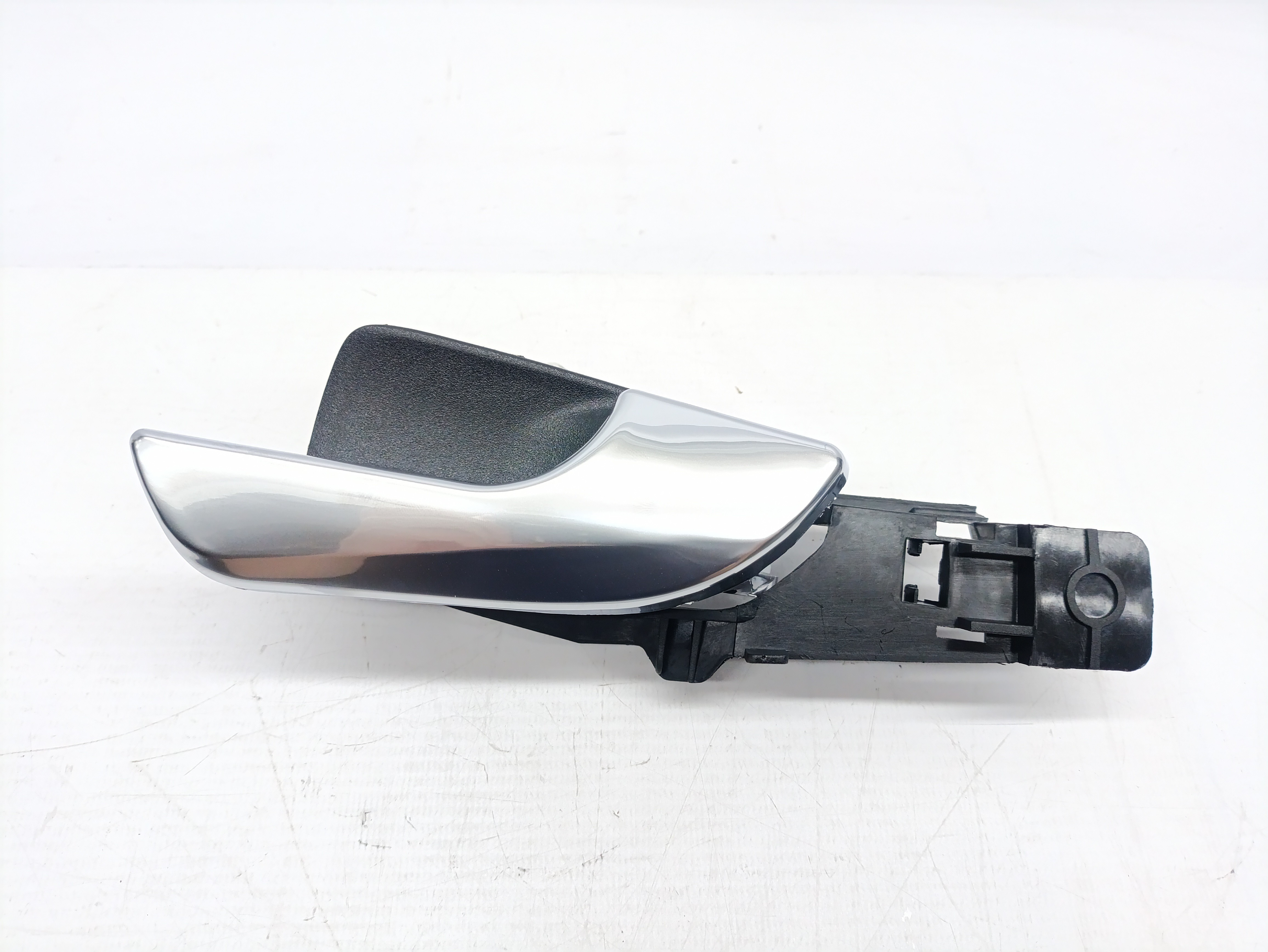 Puxador Interior Porta Frente Direita ALFA ROMEO GIULIETTA (940_) | 10 - 