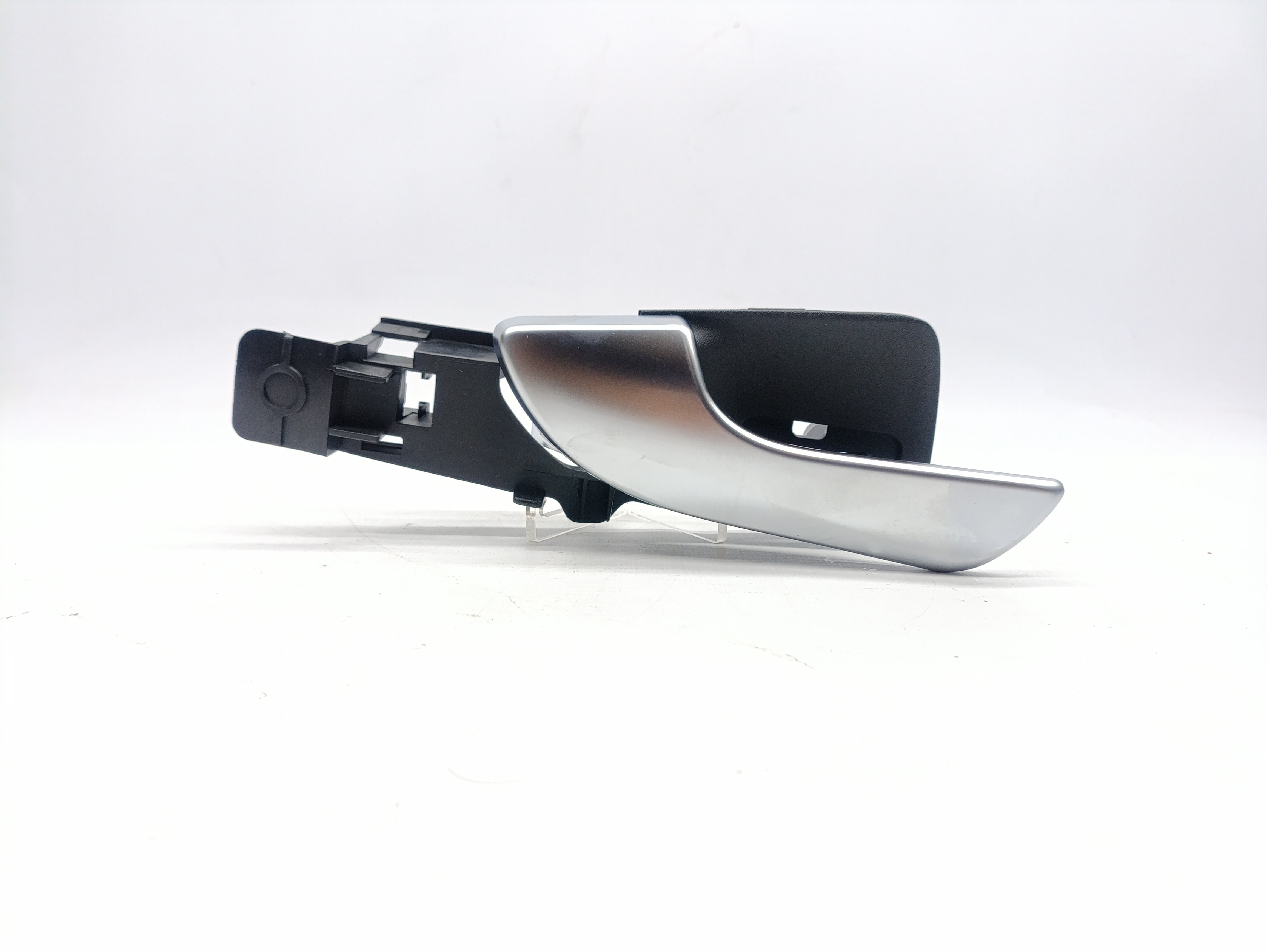 Puxador Interior Porta Frente Esquerda ALFA ROMEO GIULIETTA (940_) | 10 - 