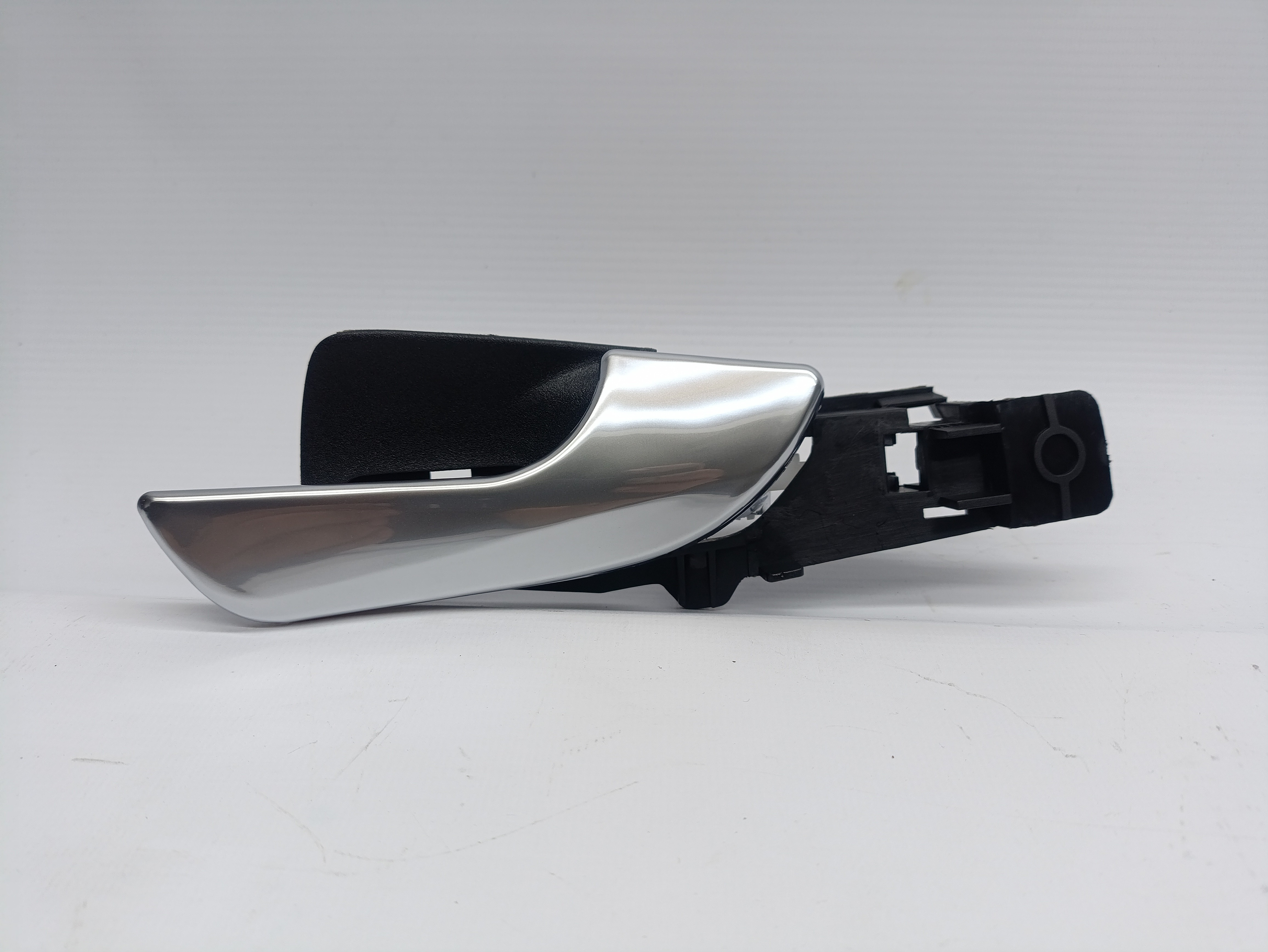 Puxador Interior Porta Frente Direita ALFA ROMEO GIULIETTA (940_) | 10 - 