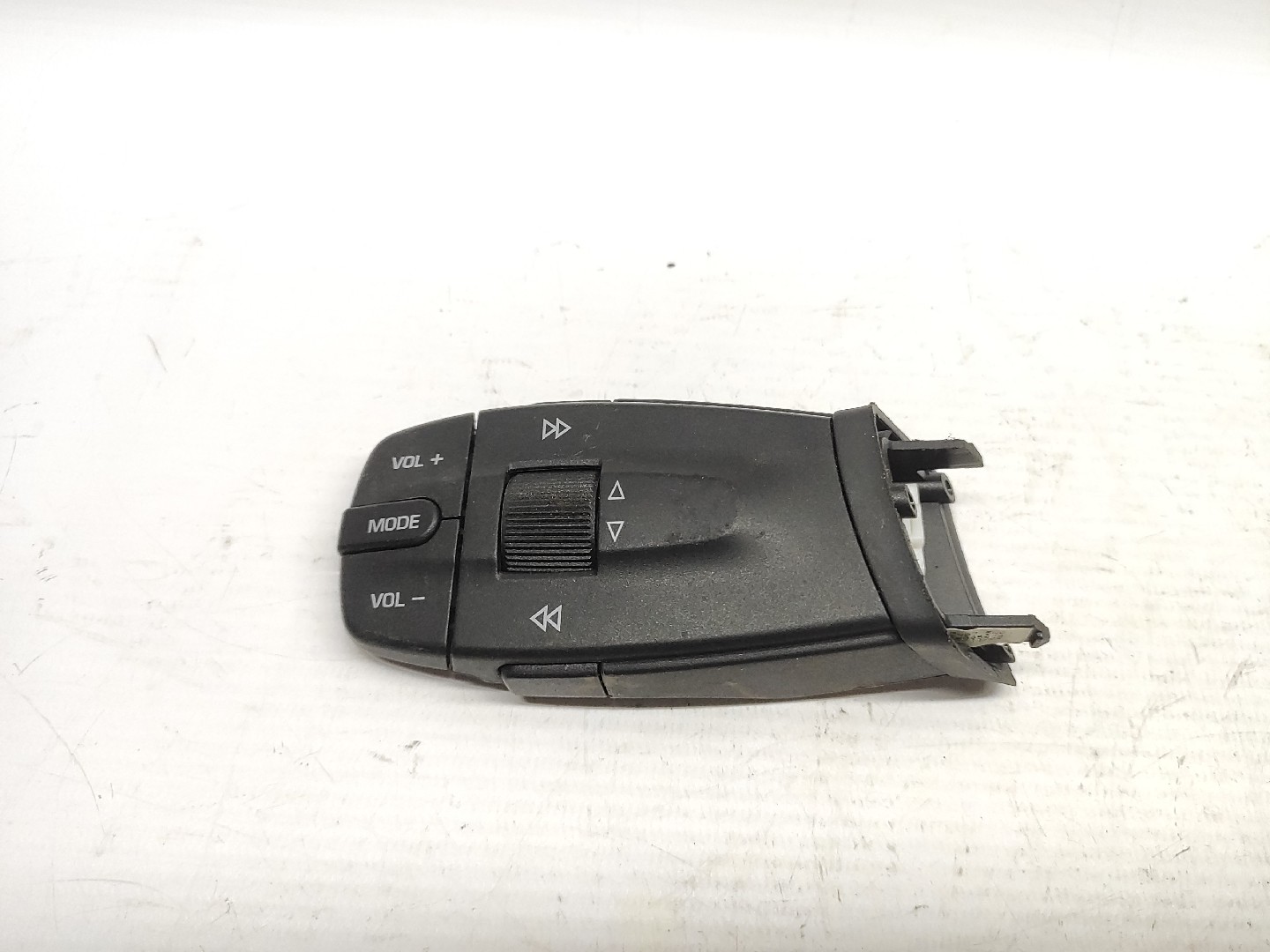 Radio Comutador SEAT IBIZA IV (6J5, 6P1) | 08 - 17