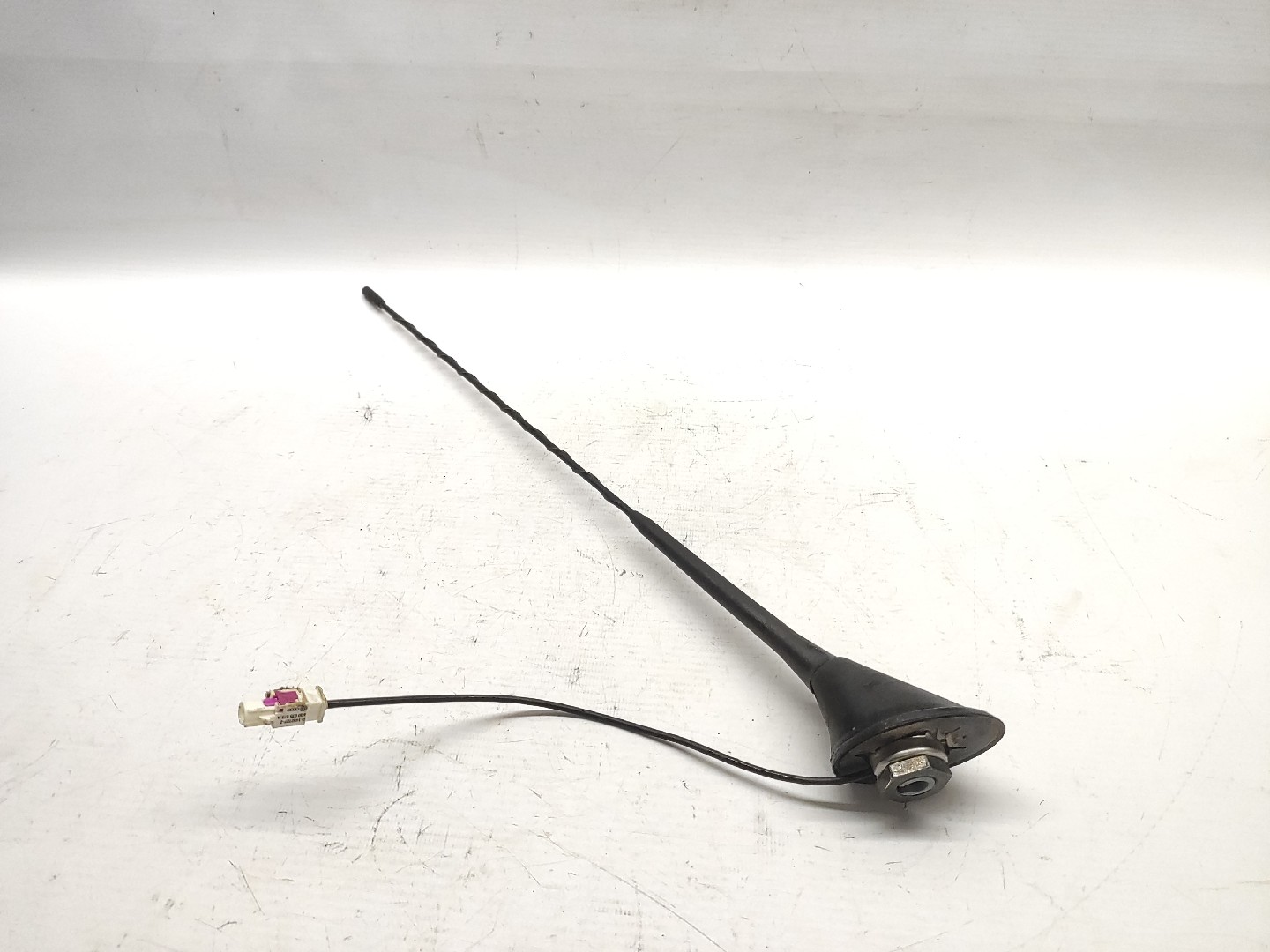 Antena SEAT IBIZA IV (6J5, 6P1) | 08 - 17