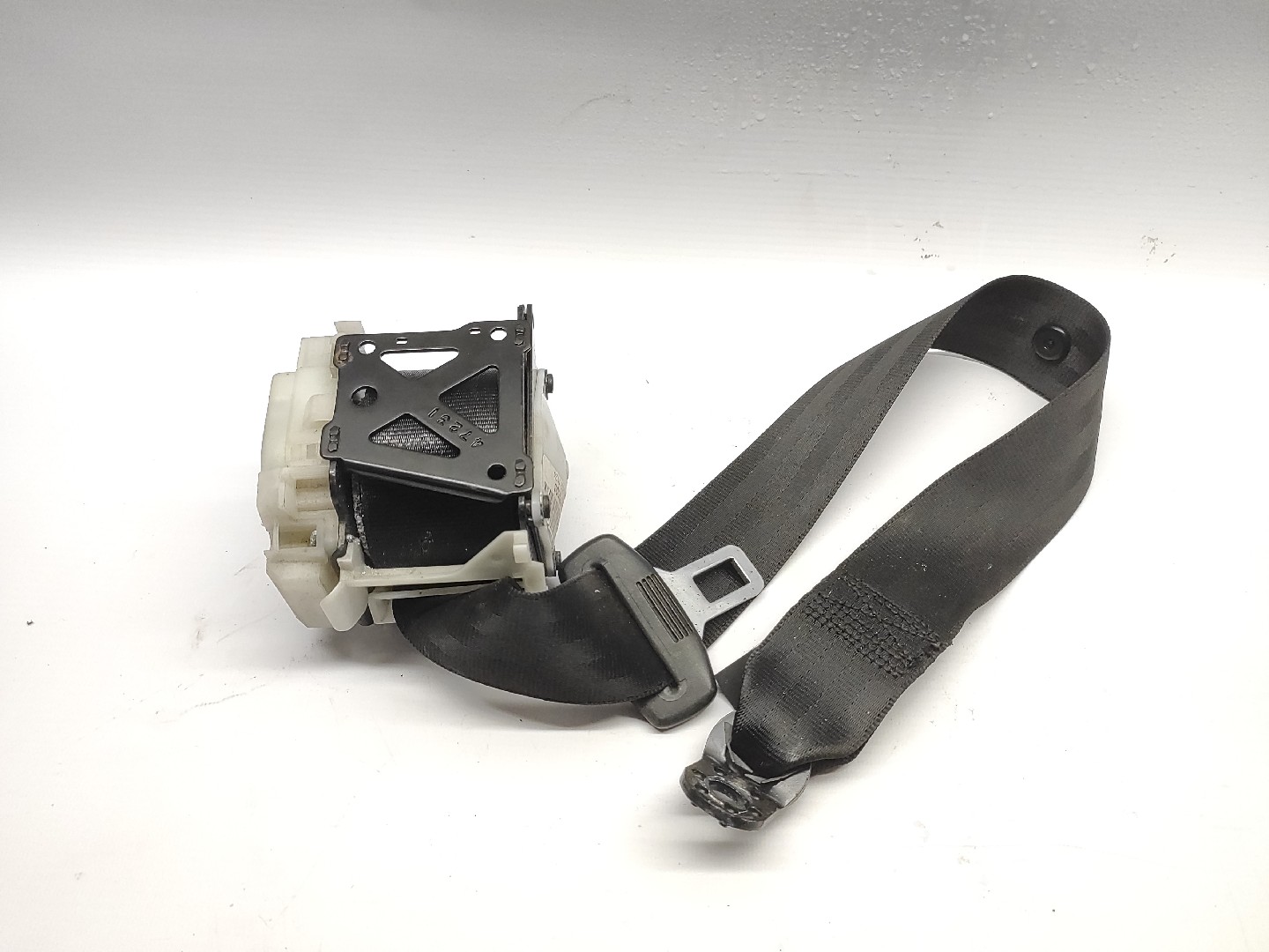 Gürtel nach dem Gesetz AUDI A4 Avant (8E5, B6) | 00 - 05