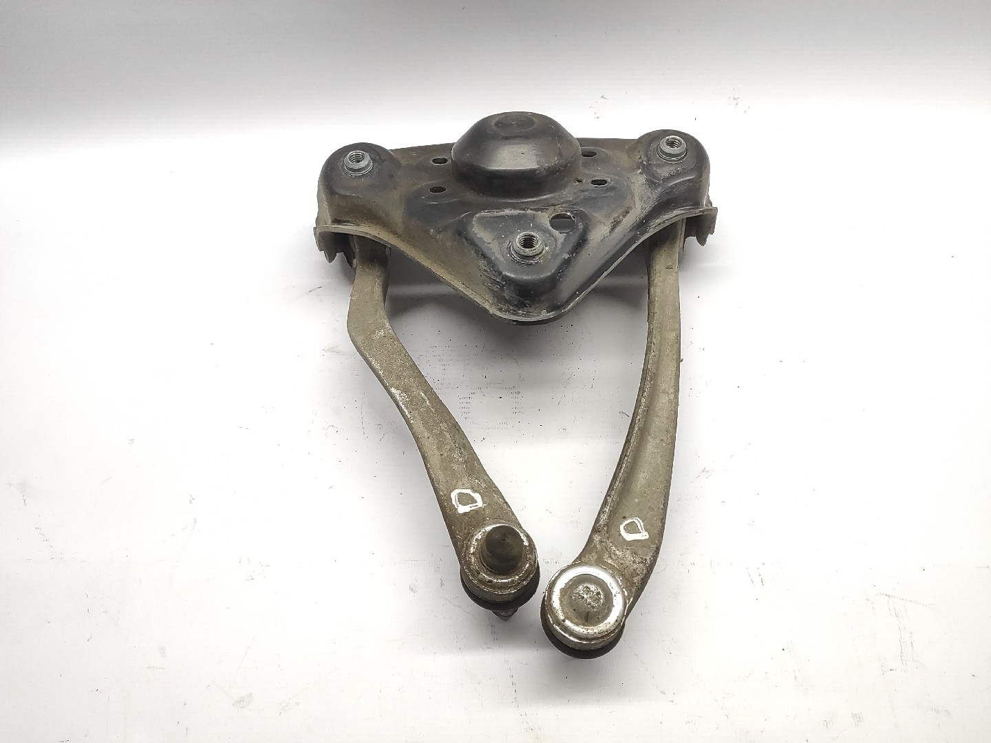 Braço Suspensao Frente Direito AUDI A4 (8D2, B5) | 94 - 01