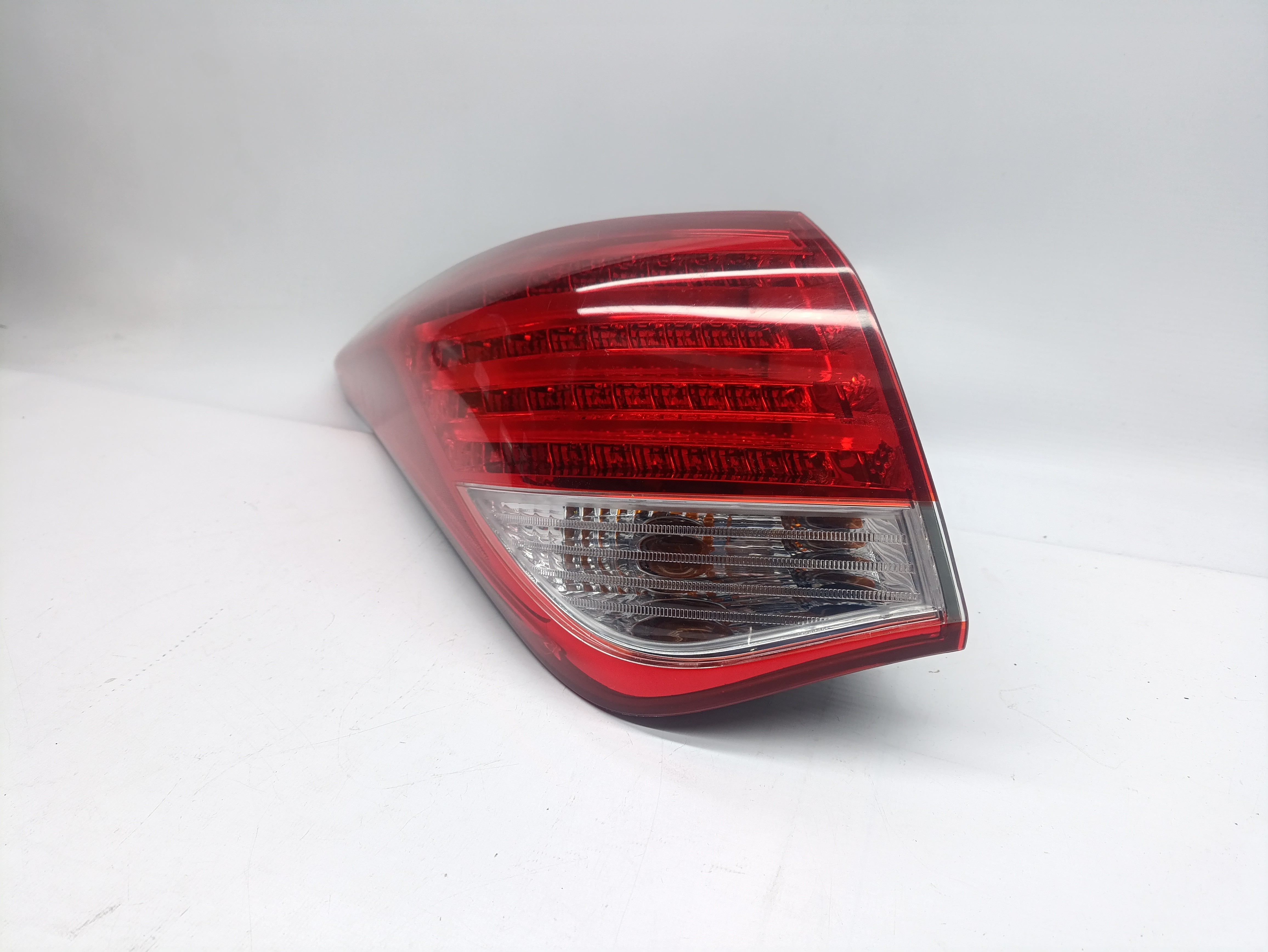 Farolim Tras Esquerdo HYUNDAI i40 (VF) | 12 - 