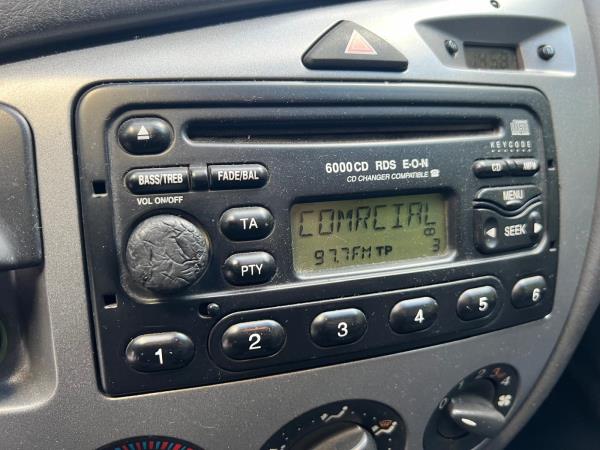 Auto-Radio (CD) FORD FOCUS Turnier (DNW) | 99 - 07