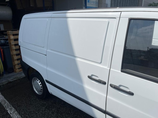 Painel Tras Direito MERCEDES-BENZ VITO Caixa (638) | 97 - 03