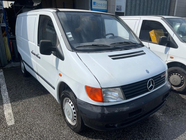 MERCEDES-BENZ VITO Caixa 