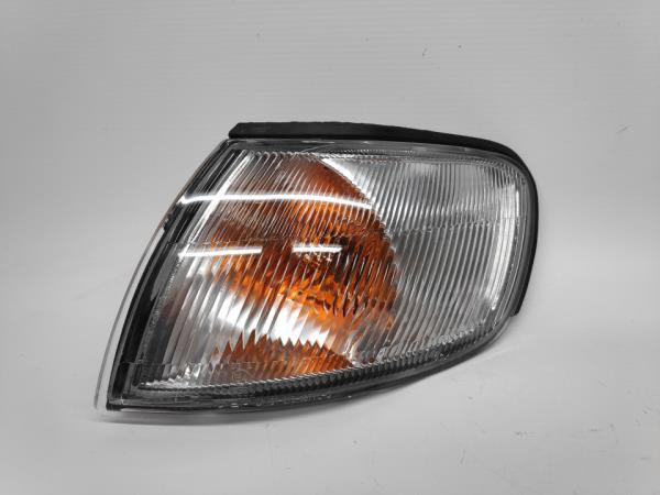 Intermitente delantero Izquierda NISSAN ALMERA I (N15) | 95 - 00