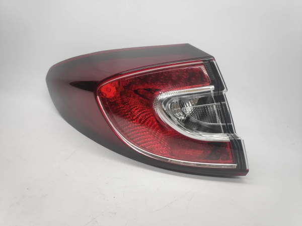 Farolim Tras Esquerdo PEUGEOT 208 I (CA_, CC_) | 12 - 