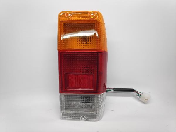 Rückleuchte Rechts NISSAN VANETTE Autocarro (C22) | 86 - 11