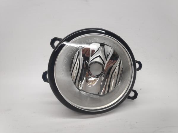 Farol Nevoeiro Esquerdo TOYOTA COROLLA Verso (ZER_, ZZE12_, R1_) | 04 - 09