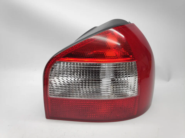 Right Taillight AUDI A3 (8L1) | 96 - 06