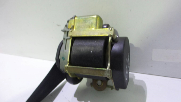 Pre-Tensor Frente Direito (426000).