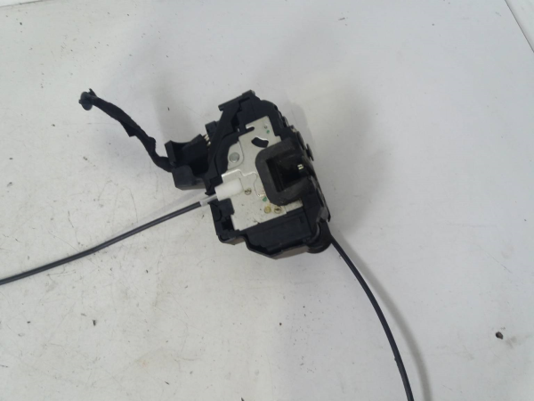 Fechadura Frente Esquerda