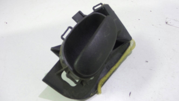 Puxador da Porta Tras Direita (426922).