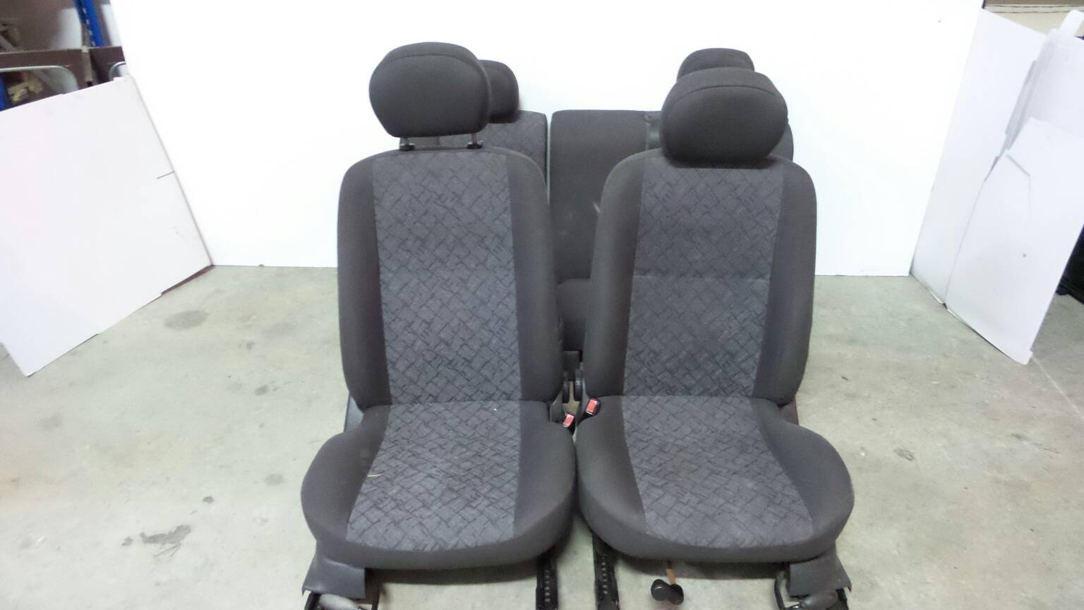 Seat Set FORD FOCUS Turnier (DNW) | 99 - 07