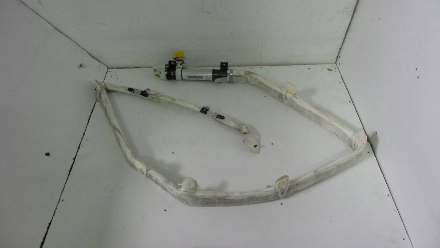 Airbag de Cortina Esquerda (38342).