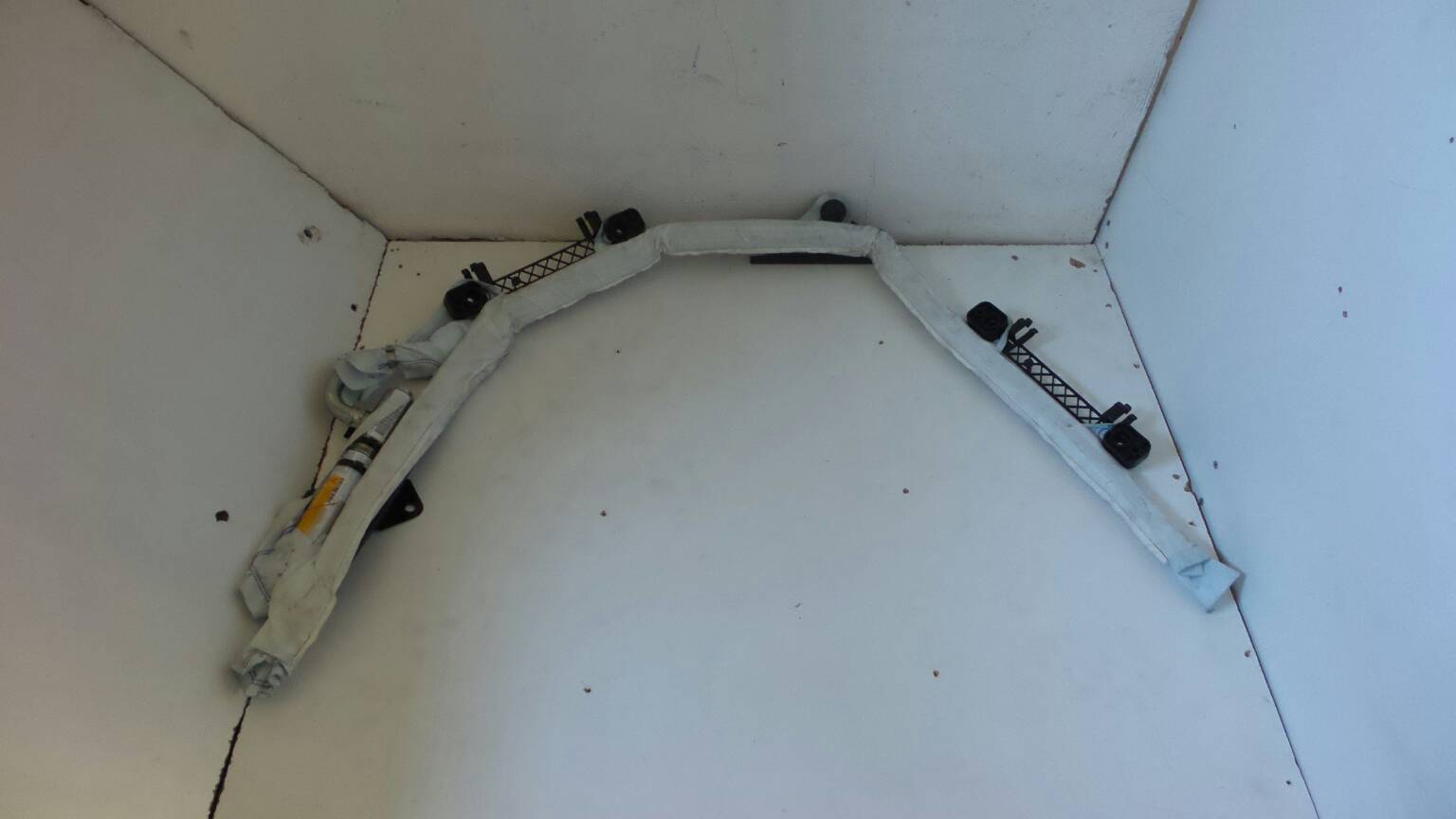 Airbag de Cortina Esquerda (38464).