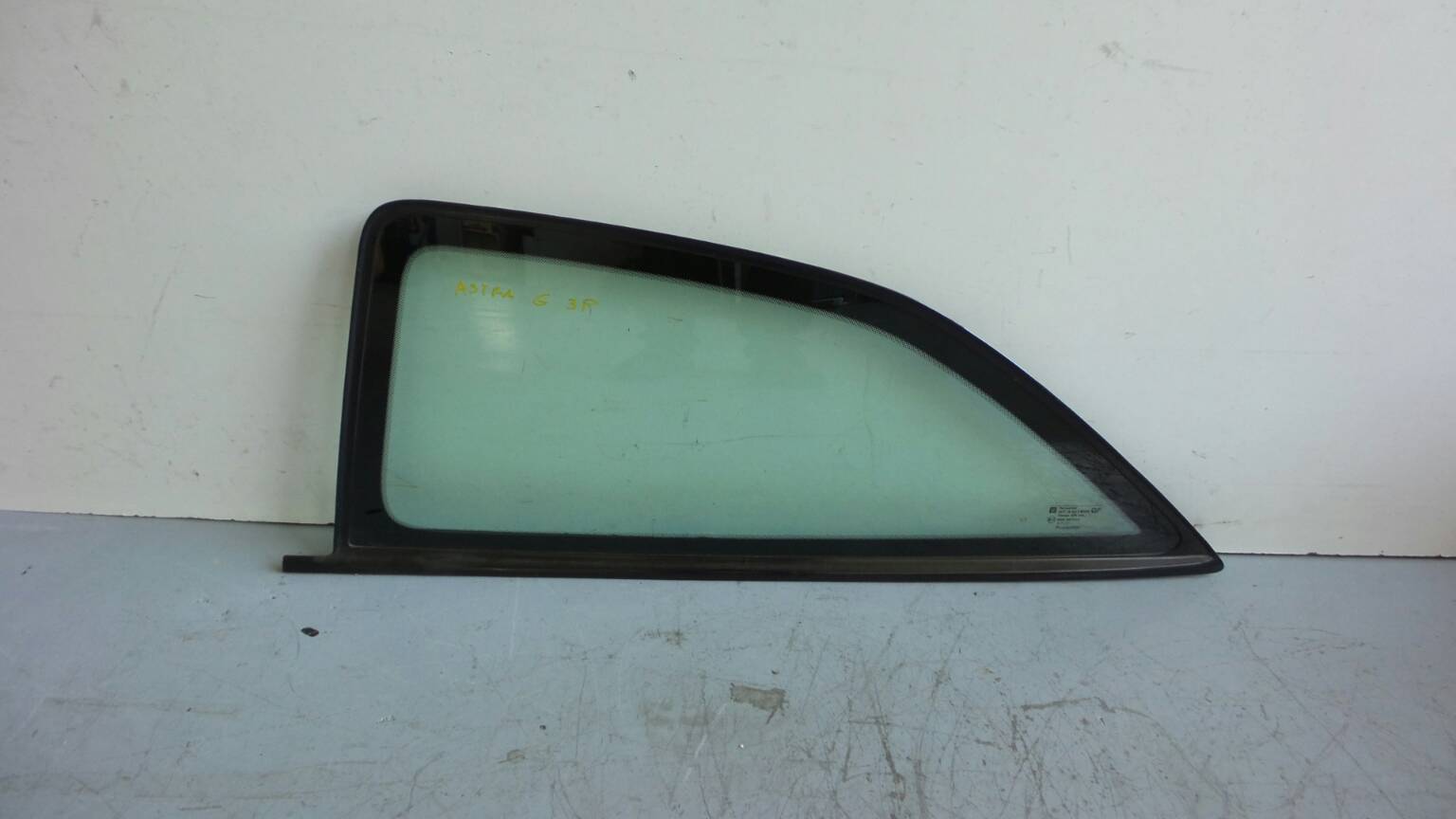 Vidro Painel Trás Esquerdo