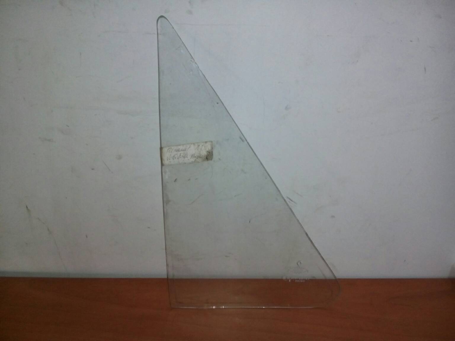 Vidro Porta Trás Esquerda (115660).