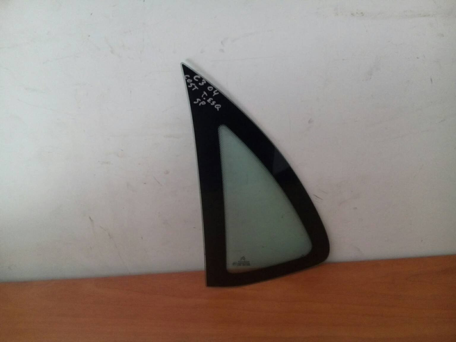 Vidro Painel Trás Esquerdo