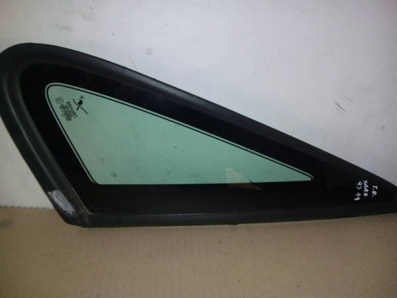 Vidro Painel Tas Direito