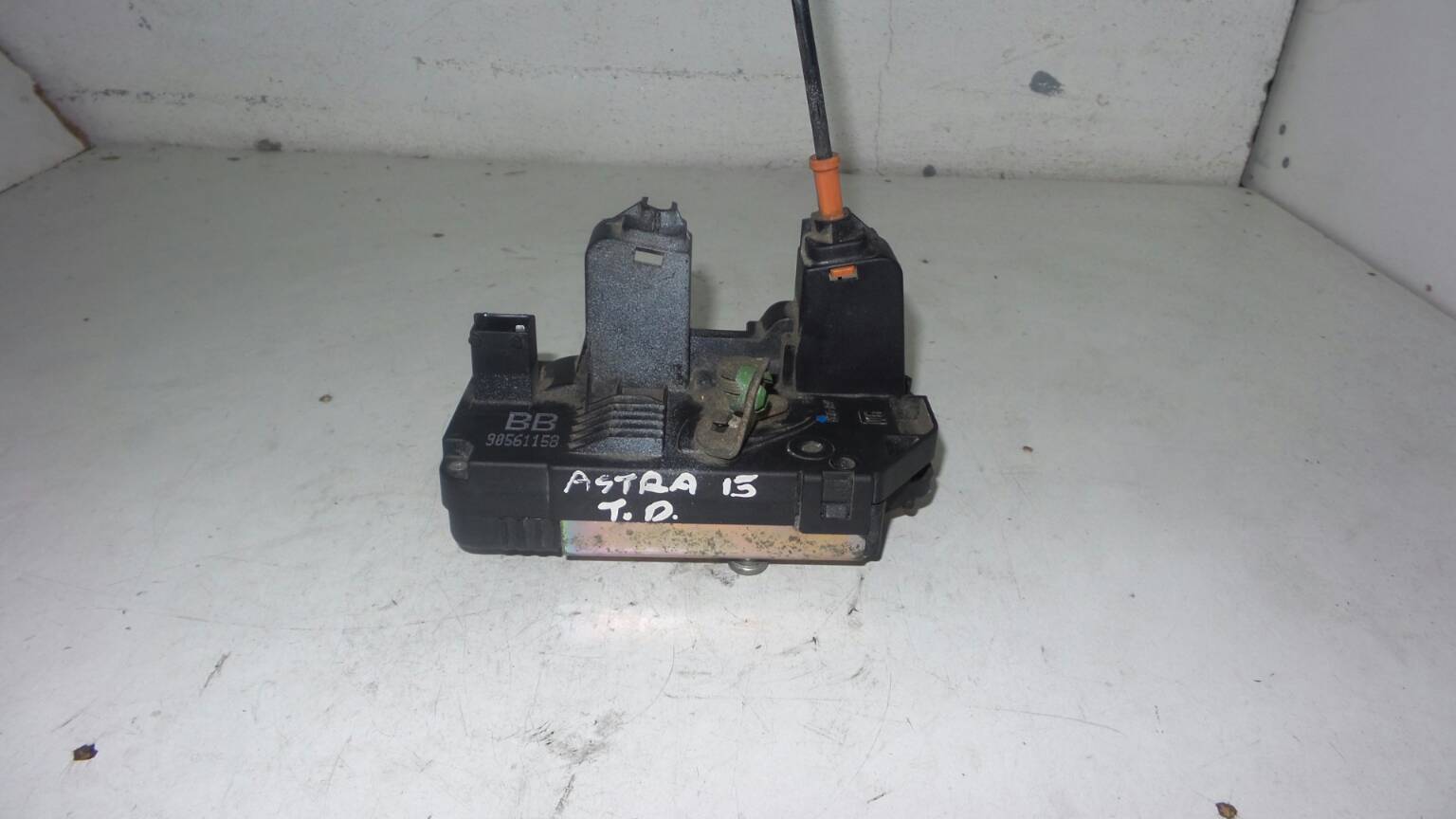 Fechadura Tras Direita