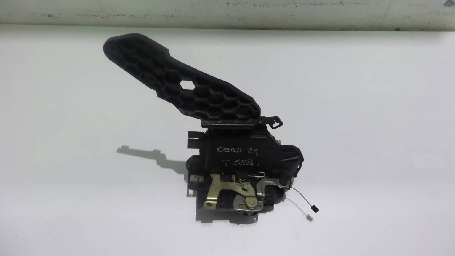 Fechadura Tras Esquerda