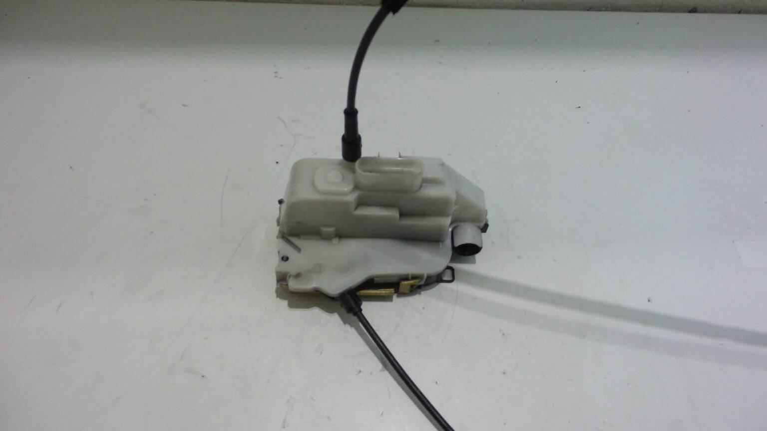 Fechadura Frente Esquerda