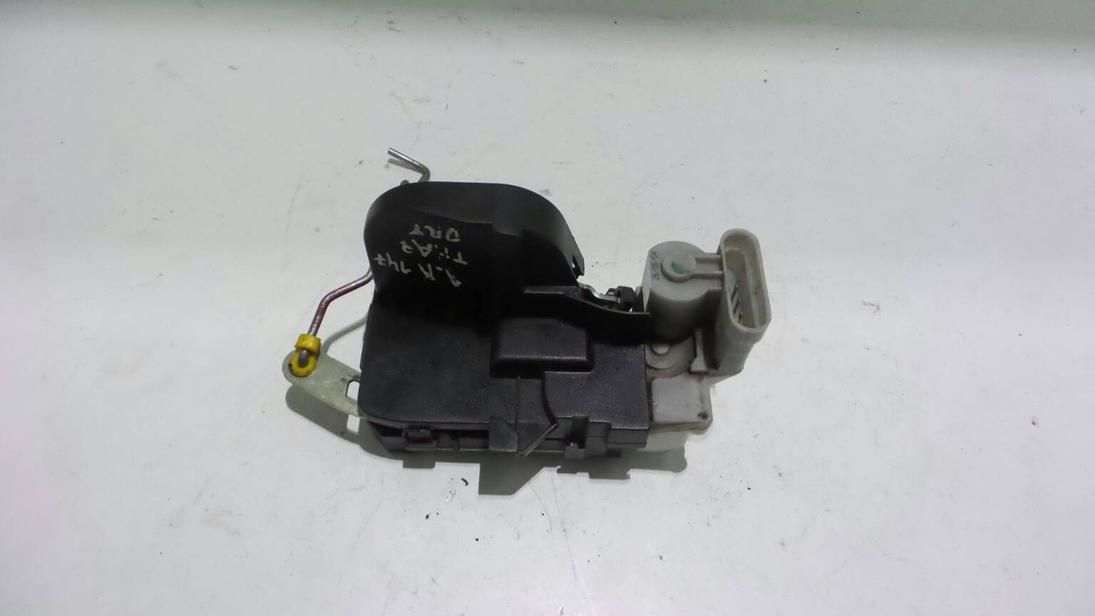 Fechadura Tras Direita ALFA ROMEO 147 (937_) | 00 - 10