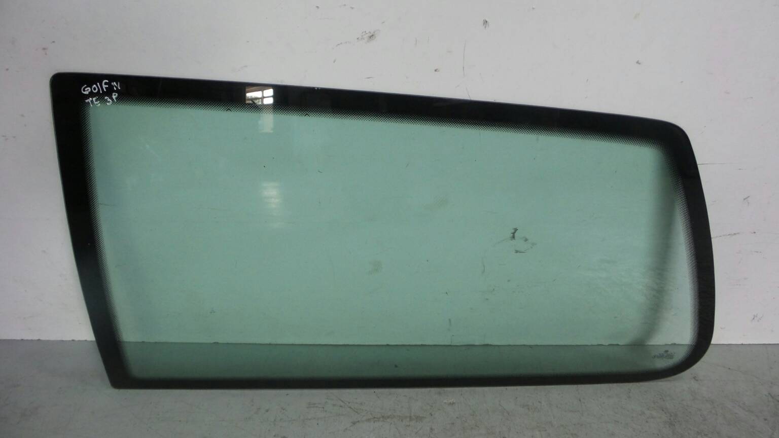 Vidro Painel Trás Esquerdo